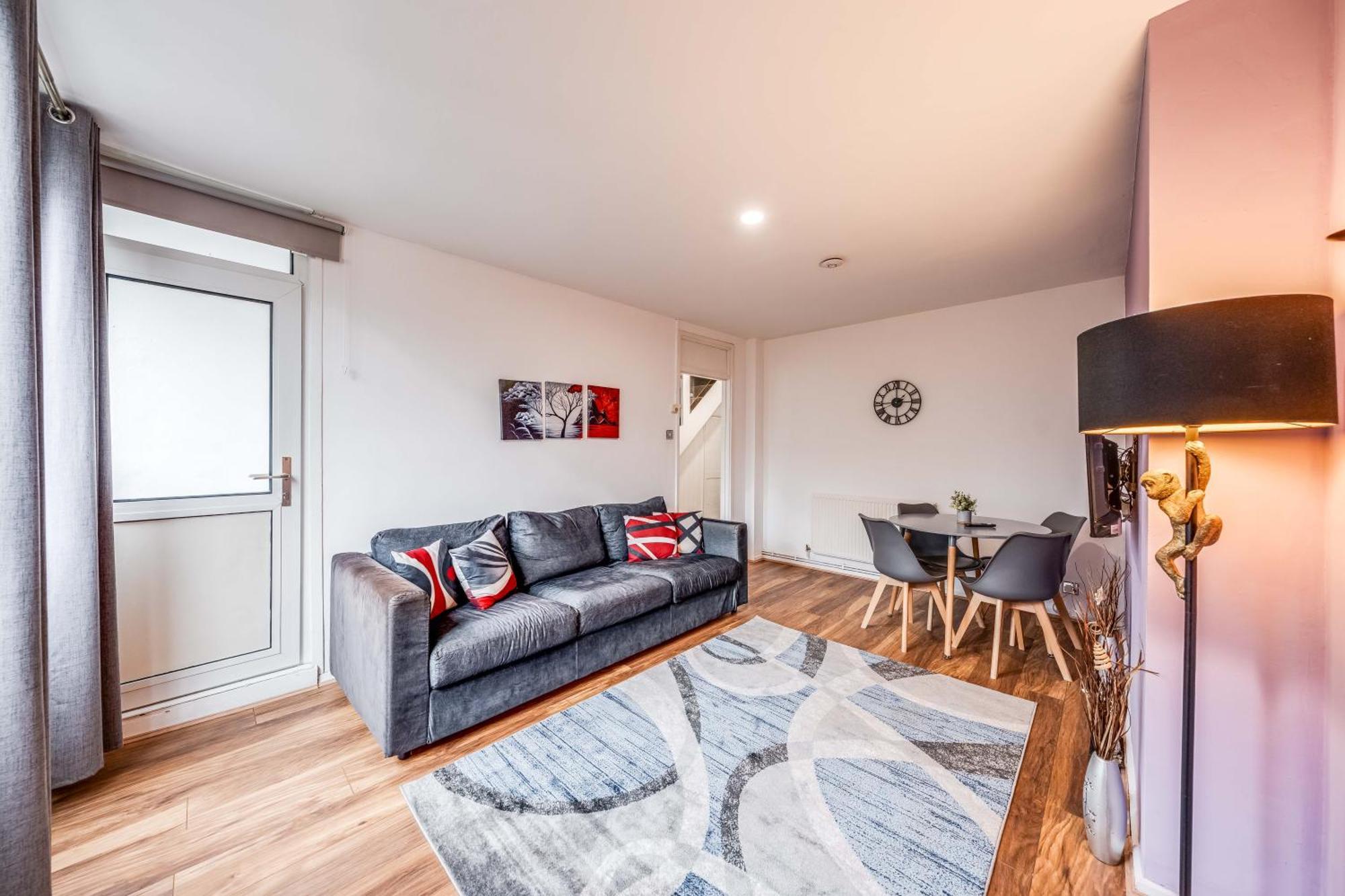 Appartement Leo's Place In Mile End 2 Double Beds, 1 Bunk Bed, Max 6, Spacious, Ideal For Families Londres