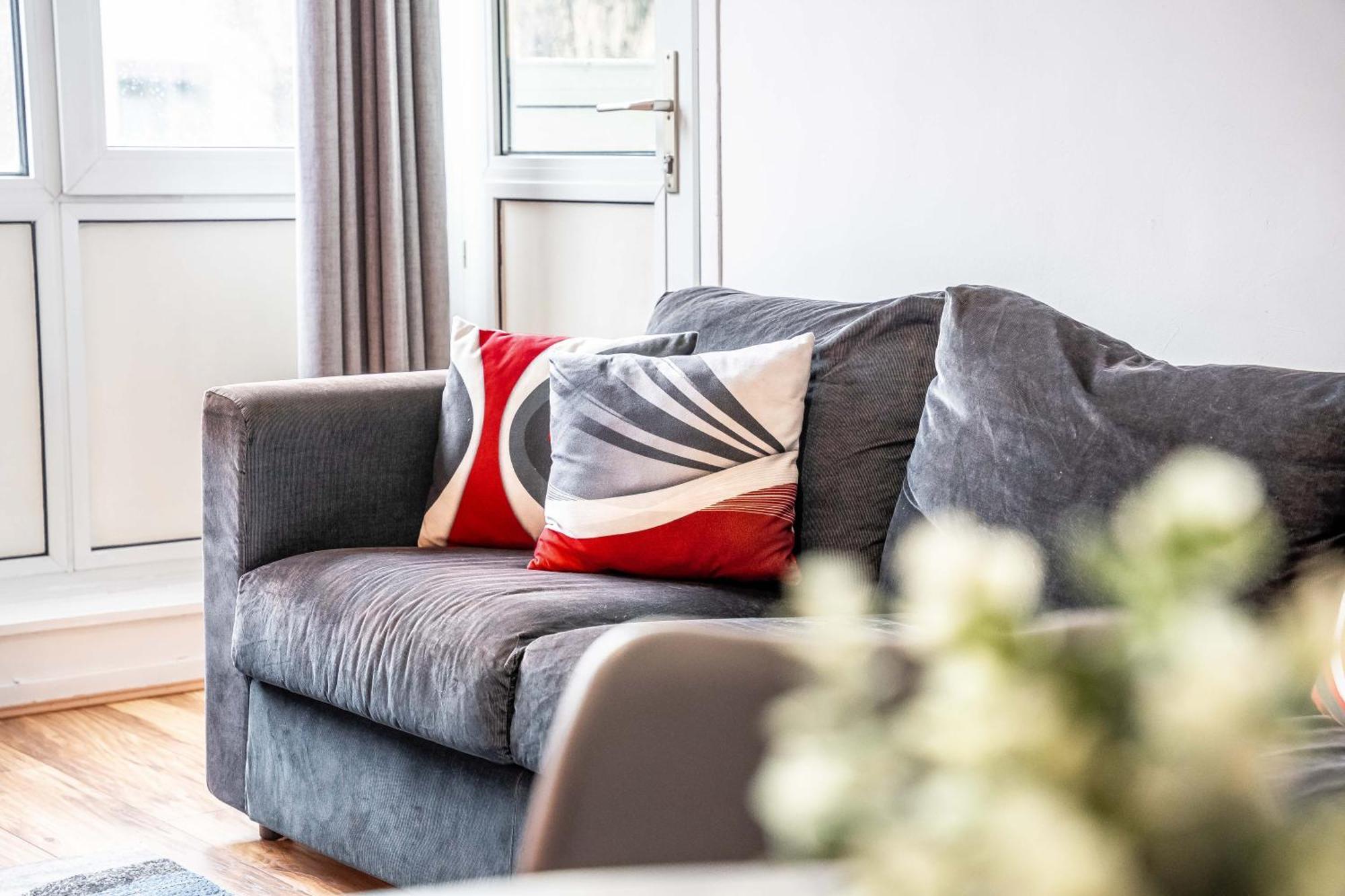 Leo's Place In Mile End 2 Double Beds, 1 Bunk Bed, Max 6, Spacious, Ideal For Families Appartement