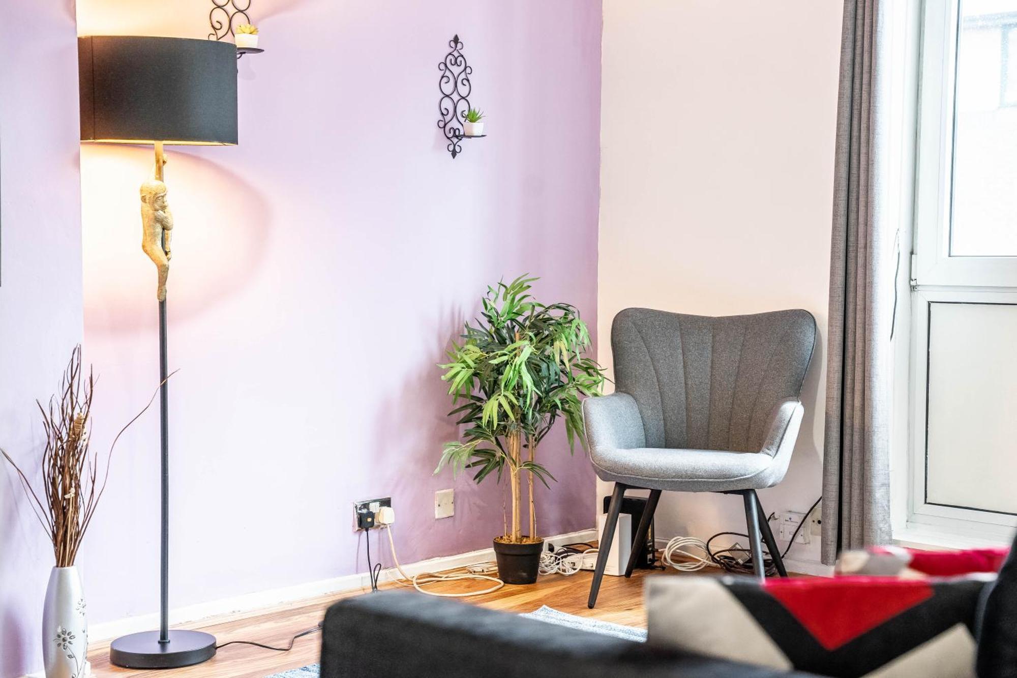 Leo's Place In Mile End 2 Double Beds, 1 Bunk Bed, Max 6, Spacious, Ideal For Families Appartement