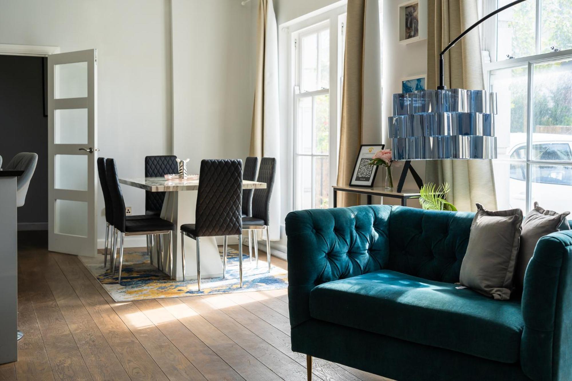 Stylish 2-bed In Camden Special Price Due To Maintenance Road Works Nearby Londres