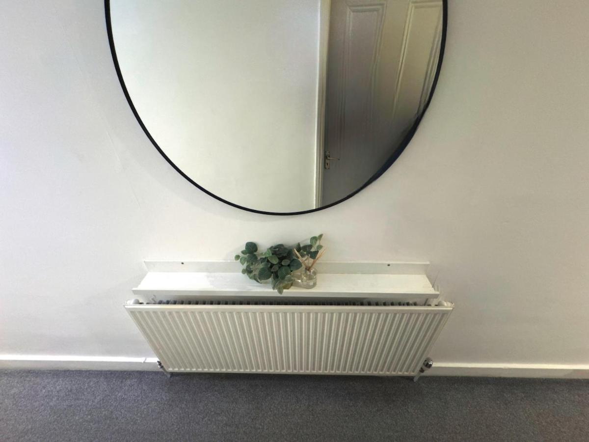 Appartement Spacious 3 Bed Apartment, 10 Mins From Wembley Stadium With Private Garden *
