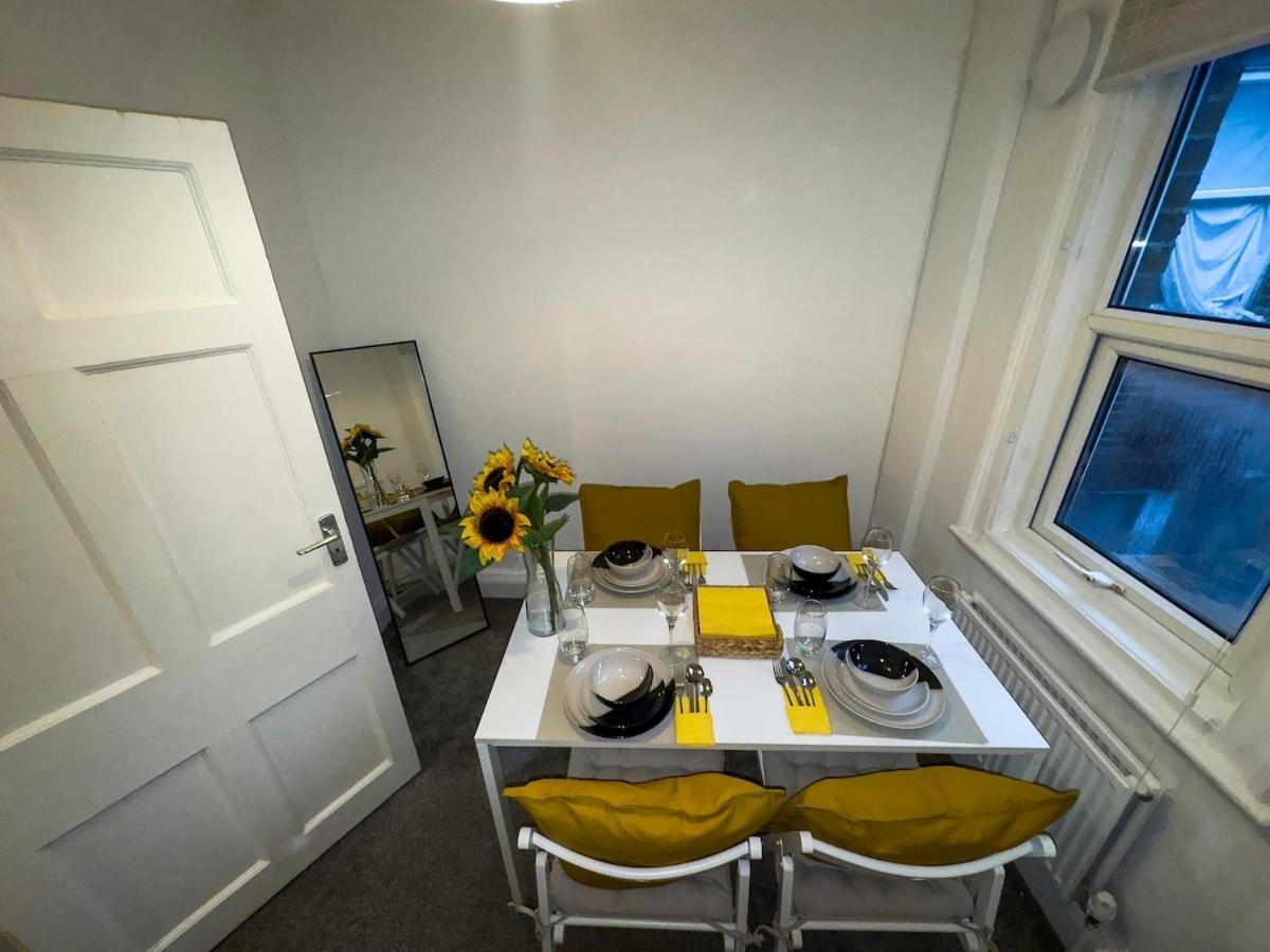 Appartement Spacious 3 Bed Apartment, 10 Mins From Wembley Stadium With Private Garden