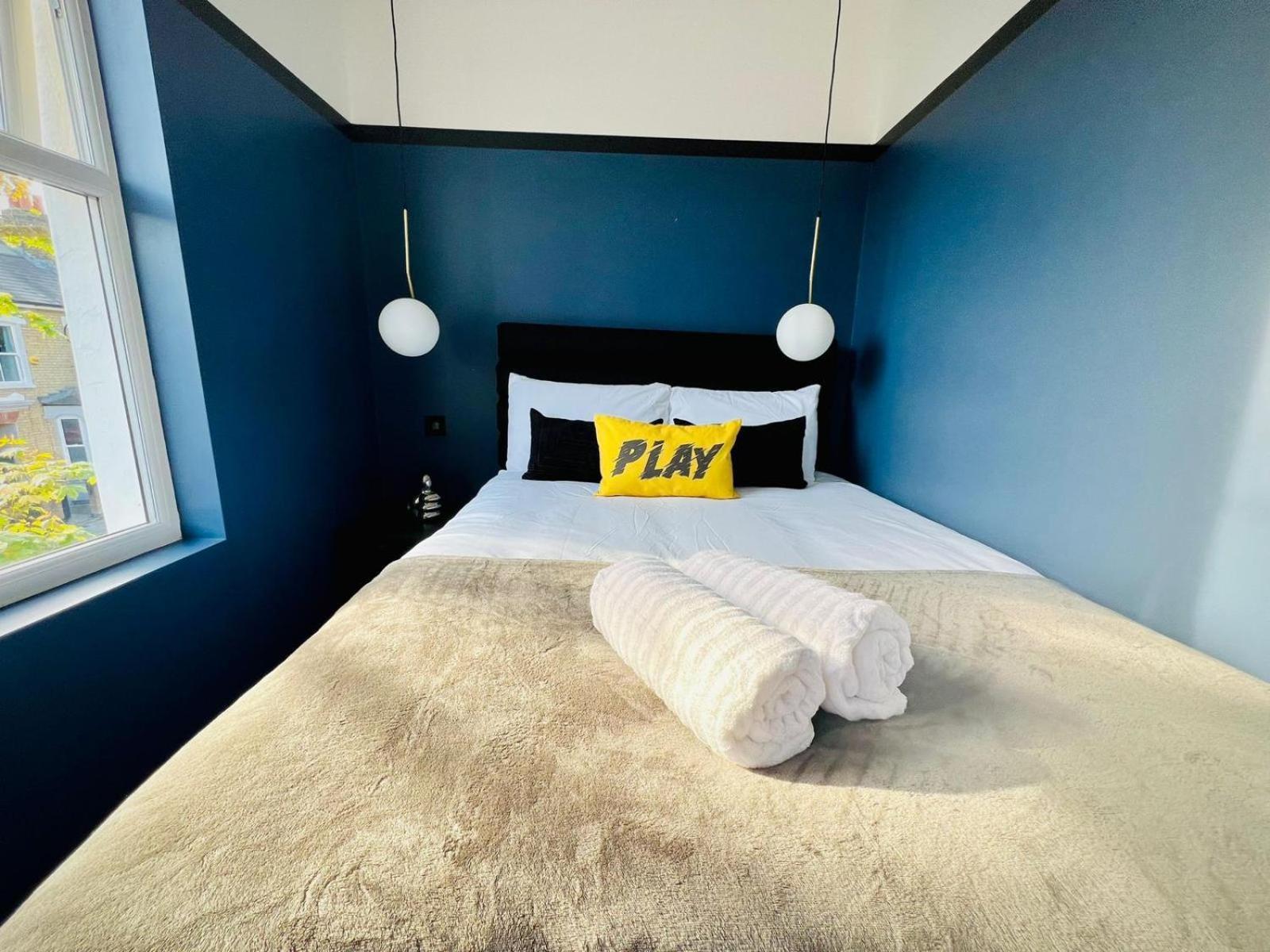 61 Studio, Ideal For Tourists High Recommend!!! Pensión *