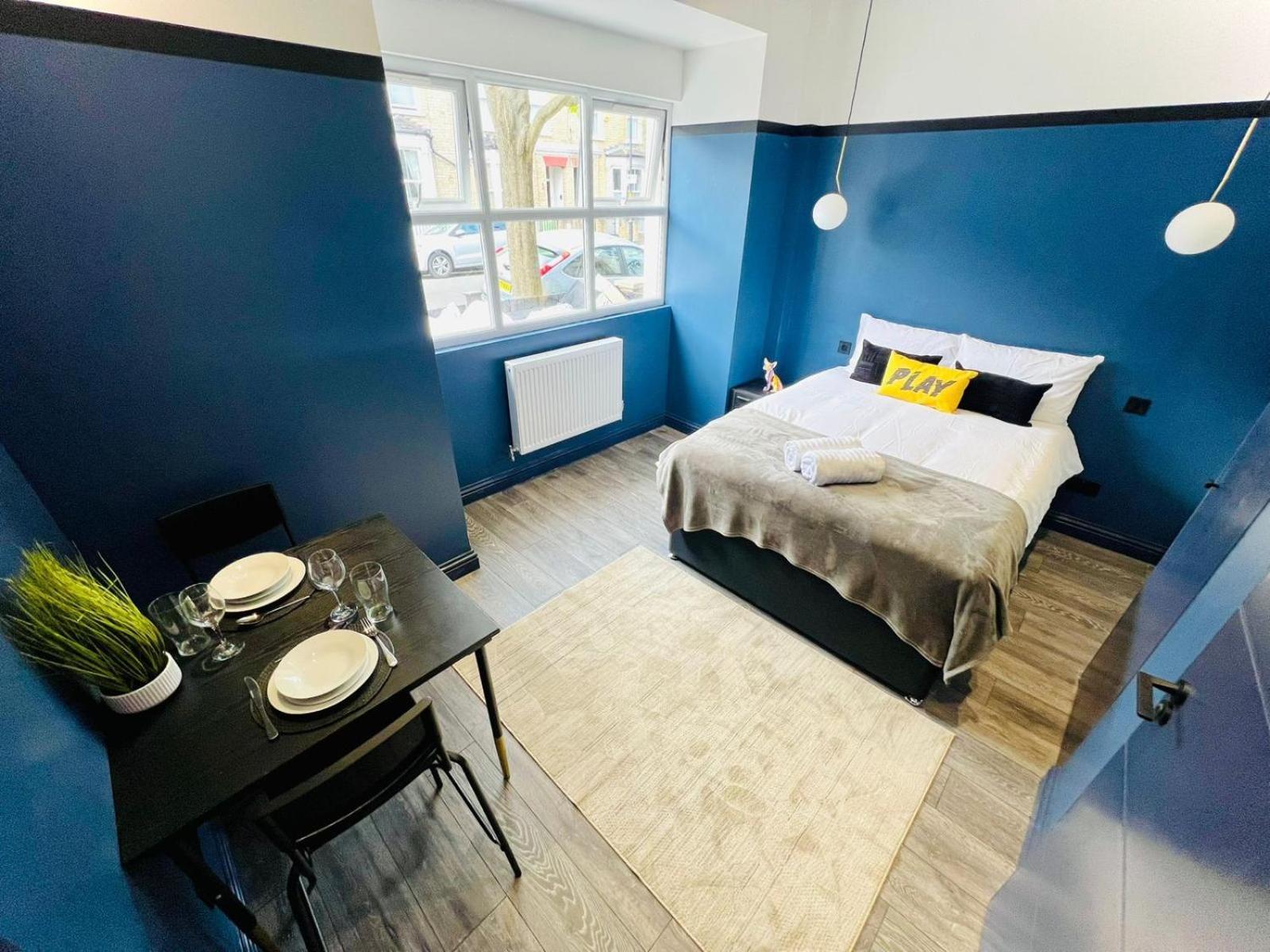 61 Studio, Ideal For Tourists High Recommend!!! * Londres