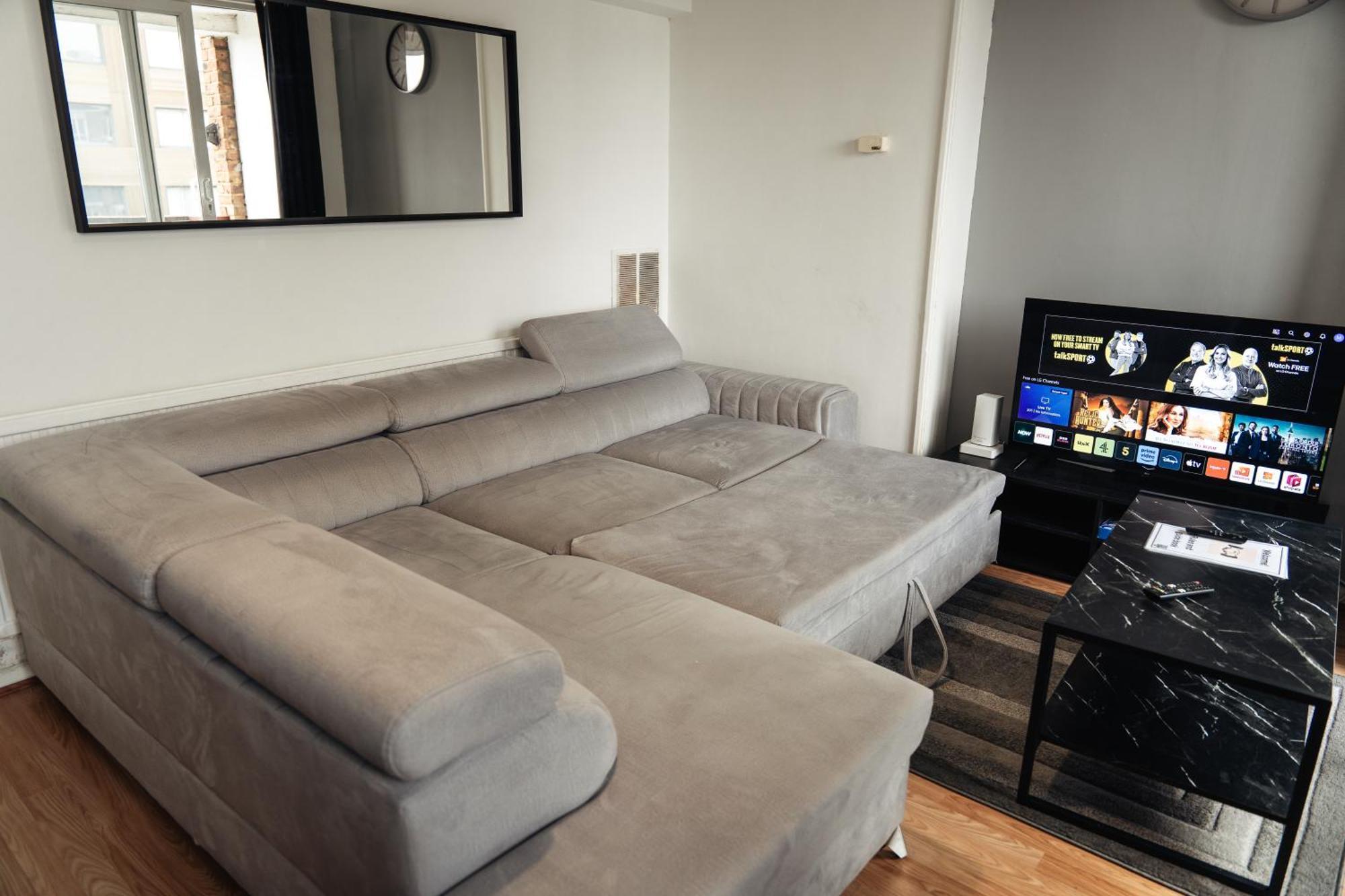 Shard View 2 Bed Entire Flat Apartment