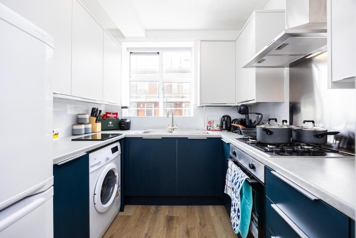 Appartement New 1 Bed Zone 2 Ideal For Contractors Free Parking & Near Uber Boat Pier , Long Welcome , Offers Londres