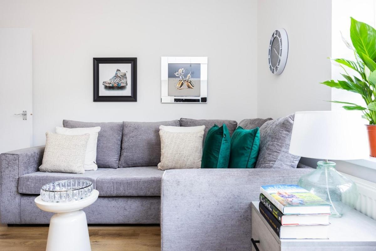 New 1 Bed Zone 2 Ideal For Contractors Free Parking & Near Uber Boat Pier , Long Welcome , Offers Londres