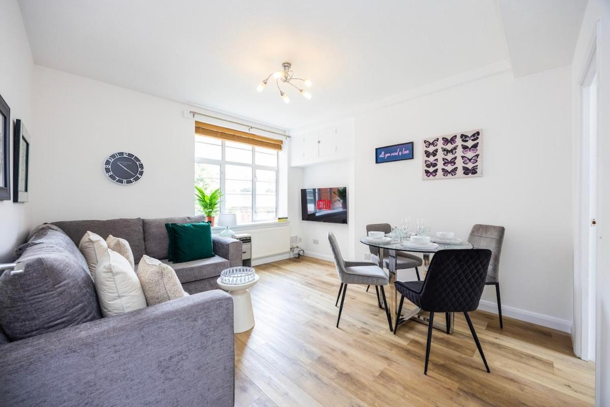 New 1 Bed Zone 2 Ideal For Contractors Free Parking & Near Uber Boat Pier , Long Welcome , Offers Appartement