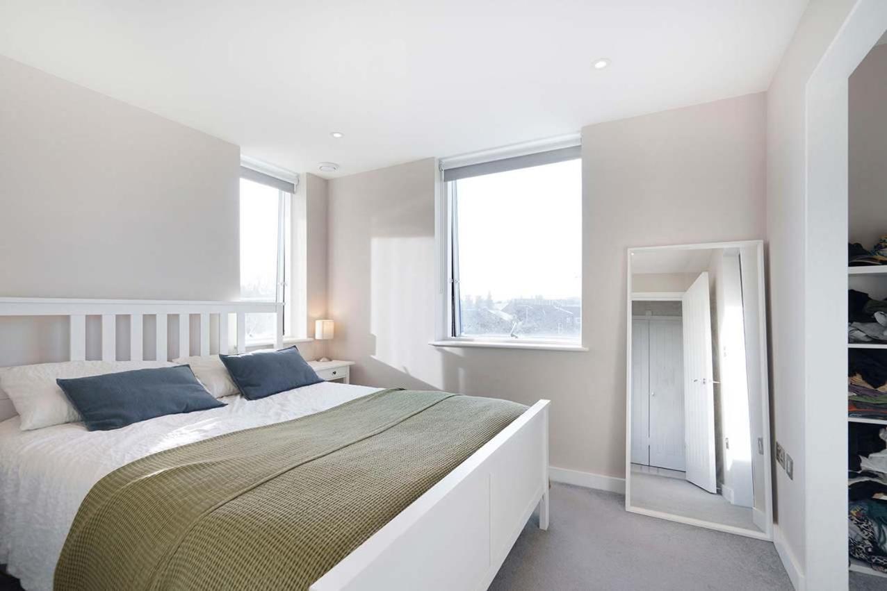 Charming & Modern Flat With Balcony Appartement Londres