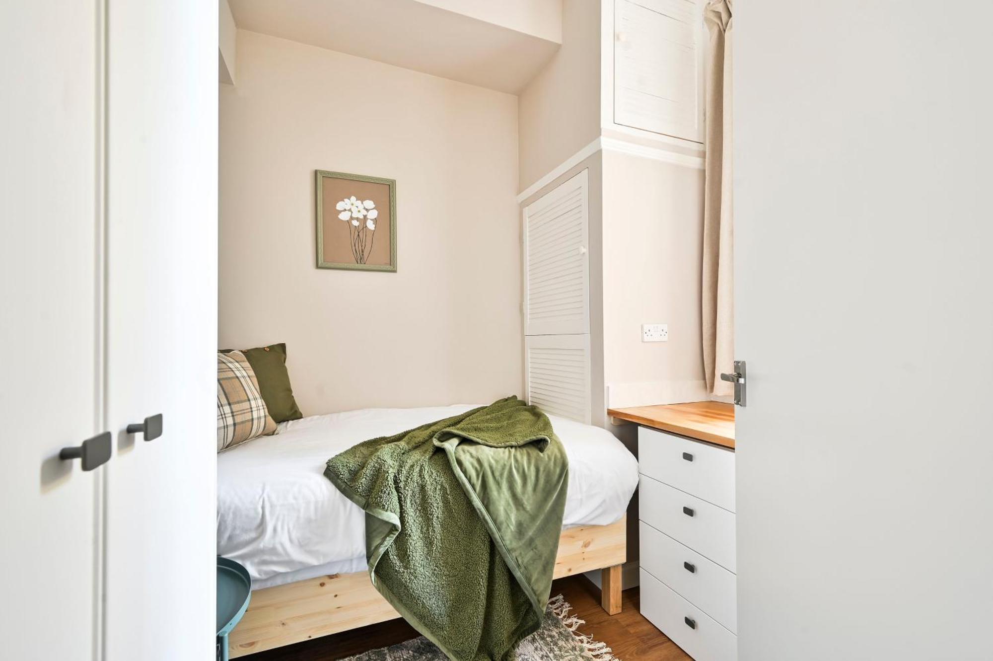 Appartement Spacious Bright 2-3 Bed Flat In Fulham By The Thames Londen