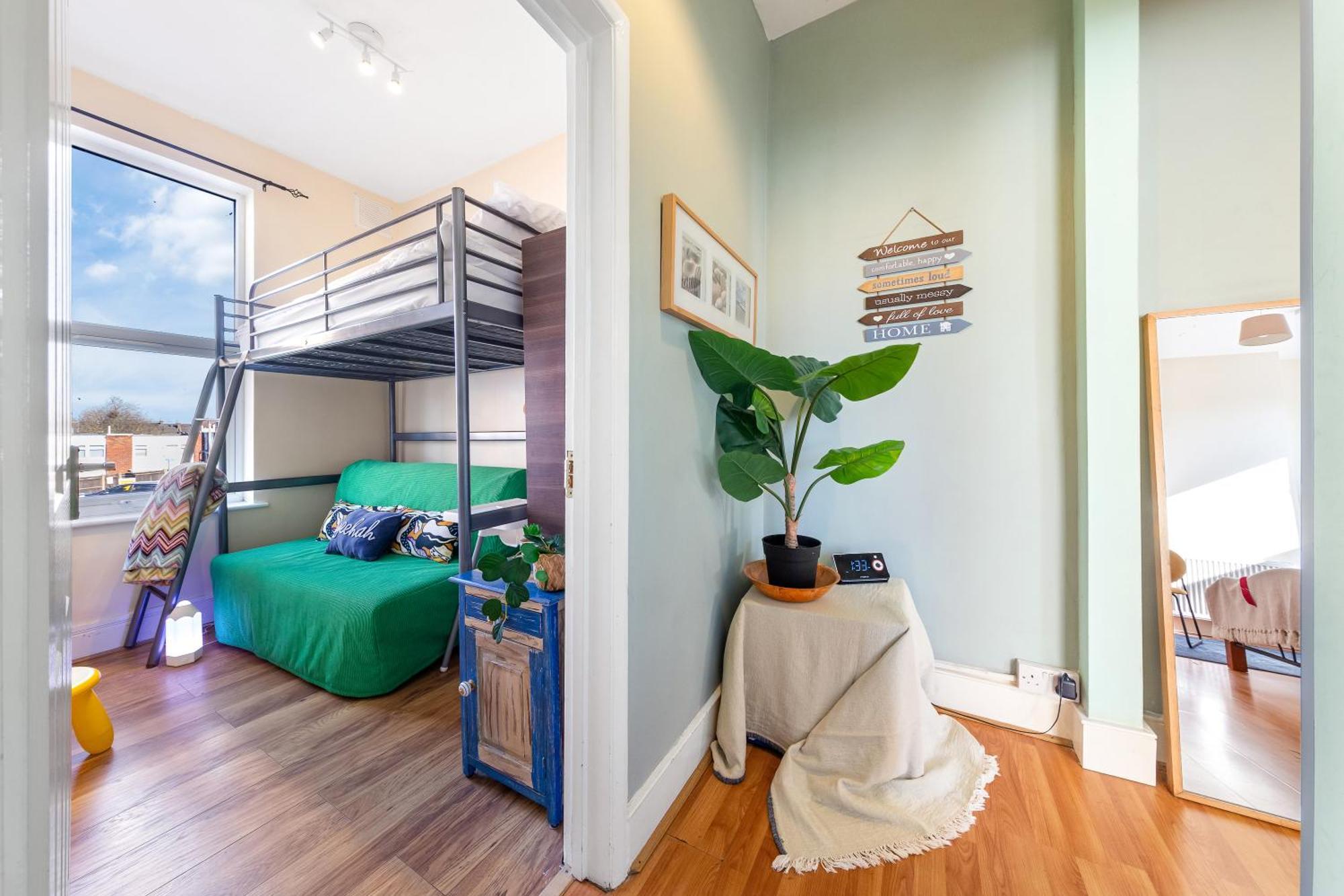Apartamento Big Ben, 10 Mins To Bridge, 5 Min Croydon, 30 Min Airport Londres