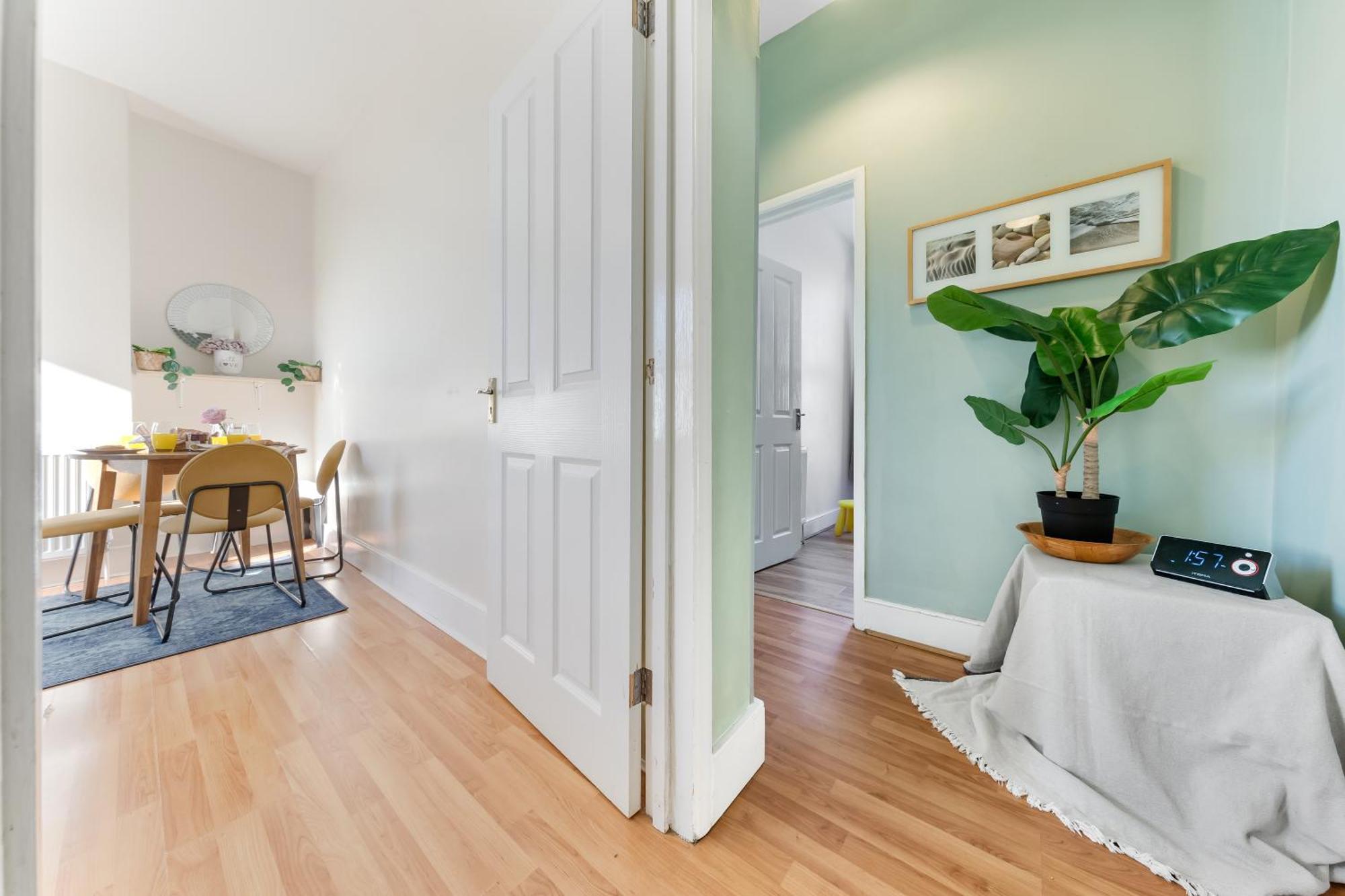 Apartamento Big Ben, 10 Mins To Bridge, 5 Min Croydon, 30 Min Airport Londres