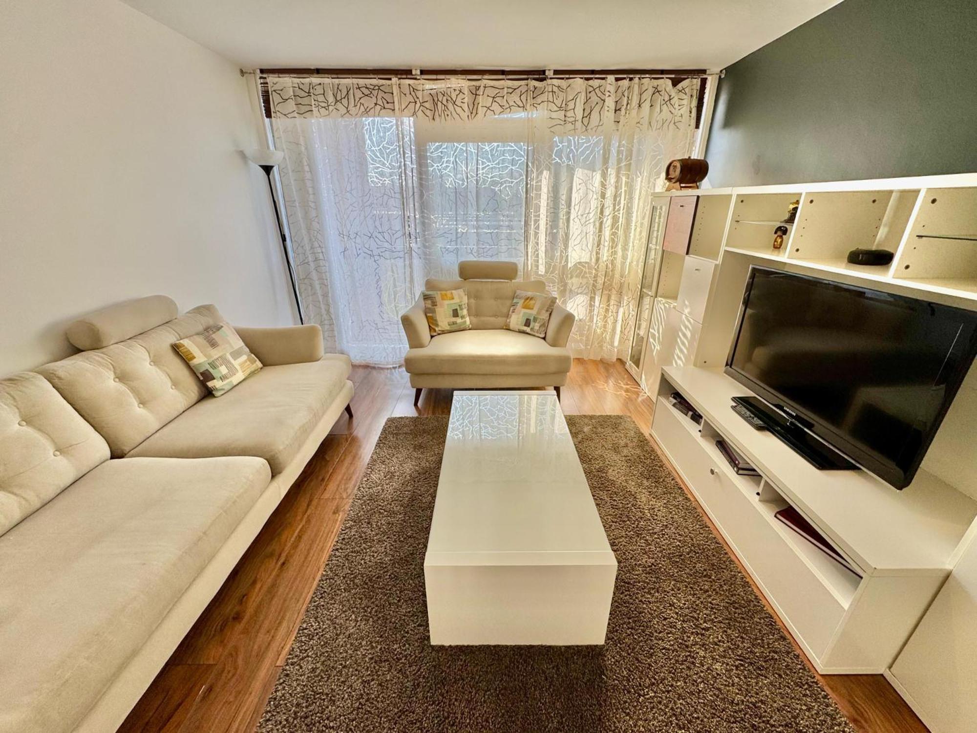 Sleek & Bright Balcony Flat Perfect Escape * London