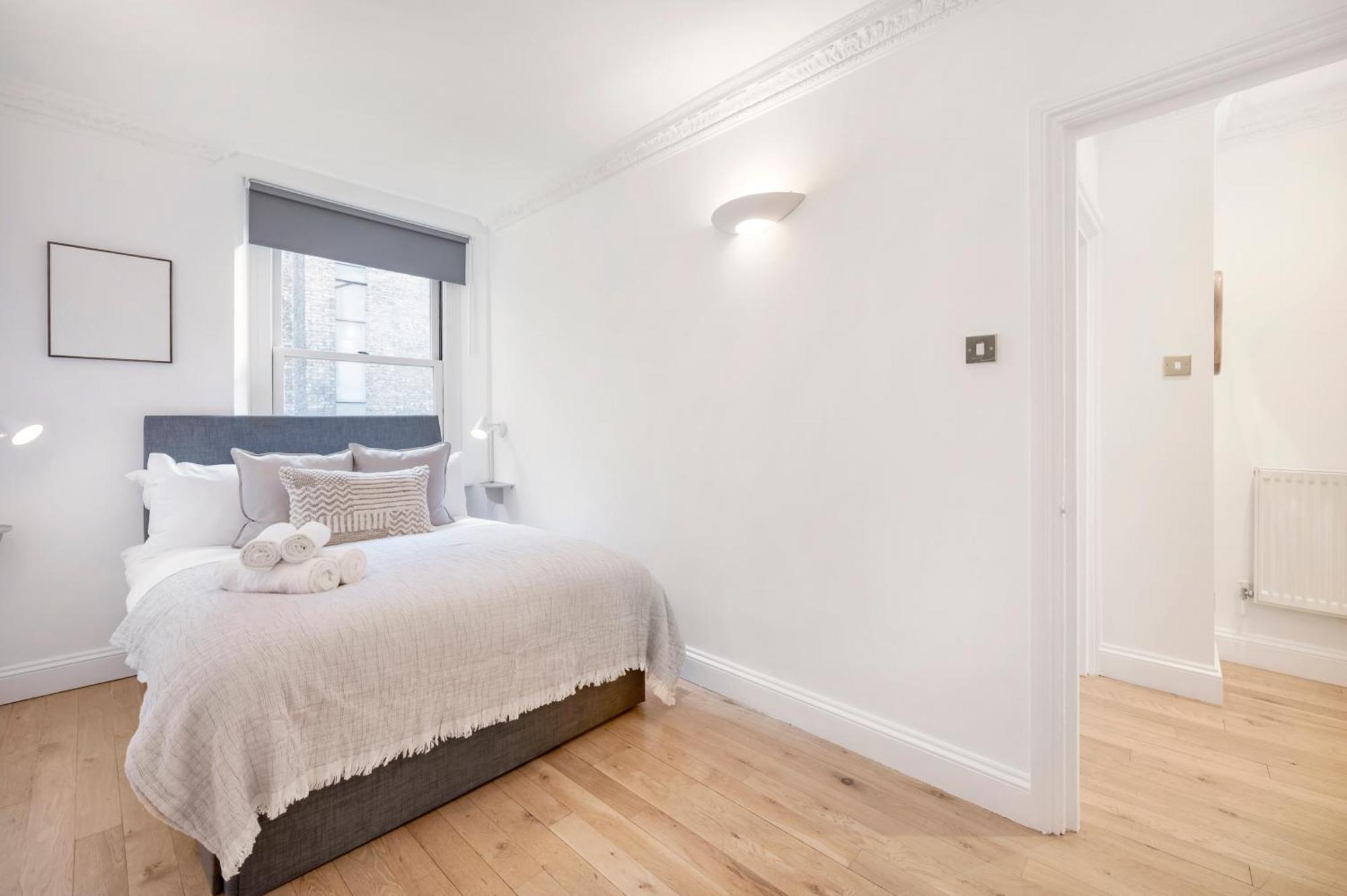2 Bedr, 3 Beds, 1 Bath Thames, Trafalgar Sq * Londres