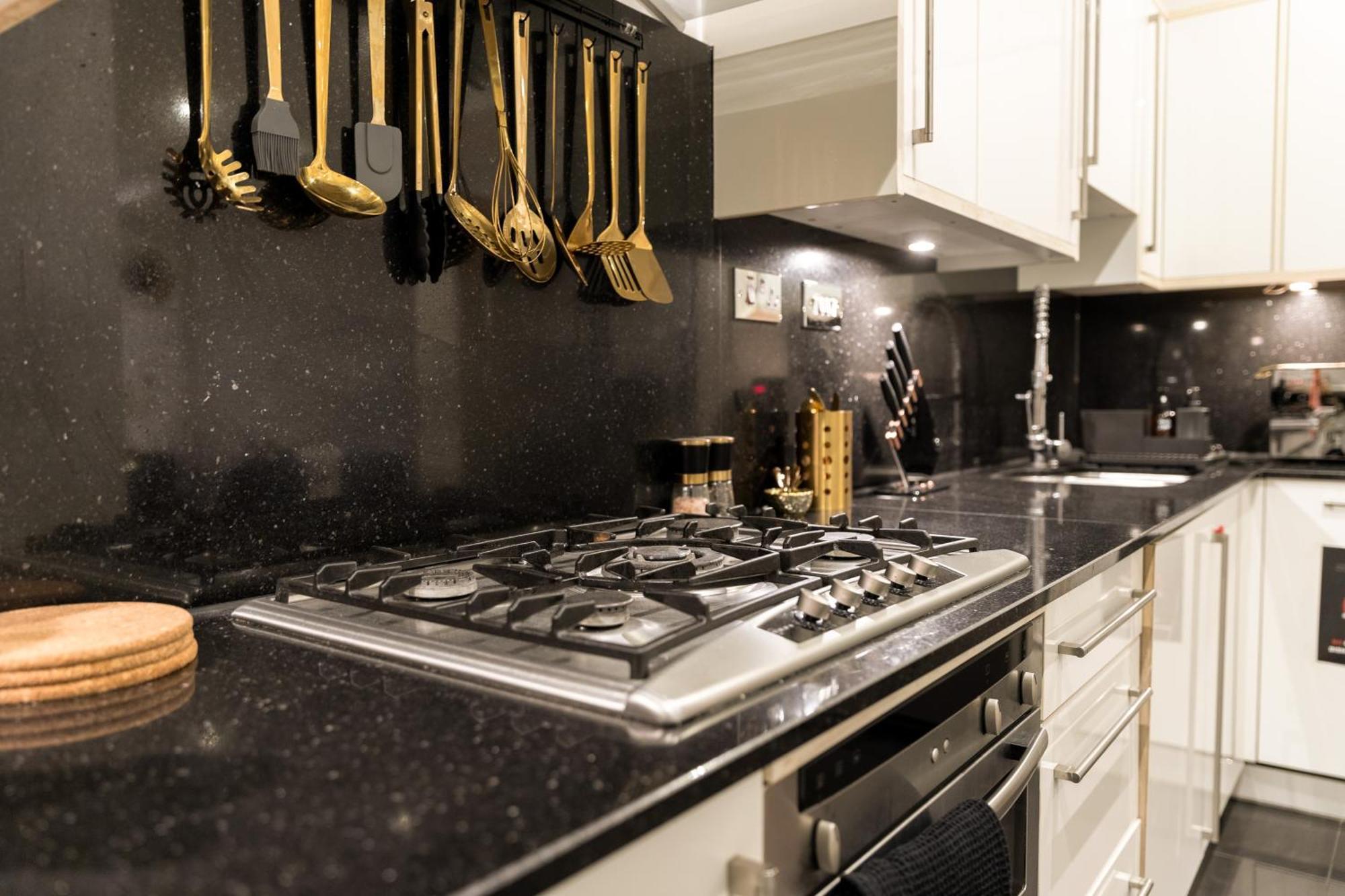 Apartamento Luxury In Near Big Ben, Buckingham Palace And Eye Londres