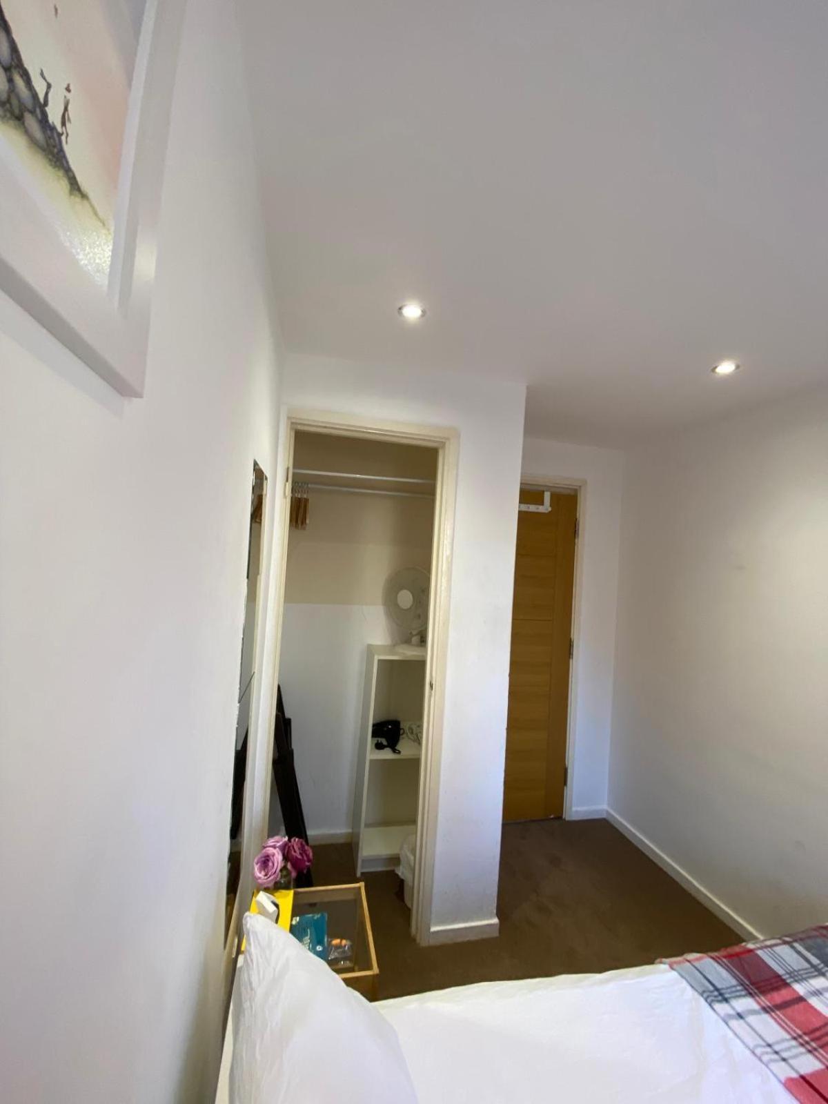 Comfy Bedrooms Near Euston Station - 1 Exmouth *
