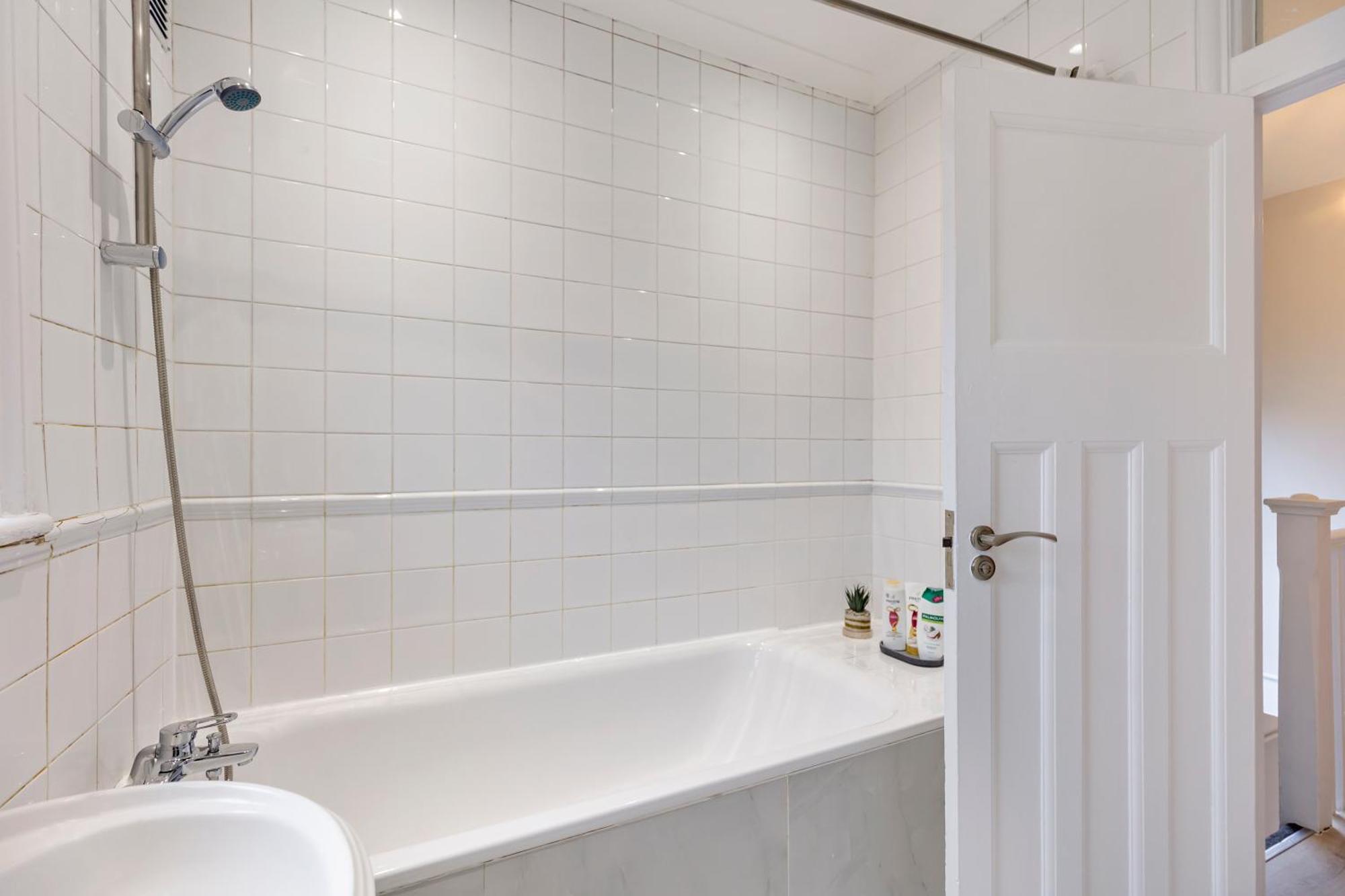 Finsbury Park Hideout Sleeps 10 Hébergement de vacances *