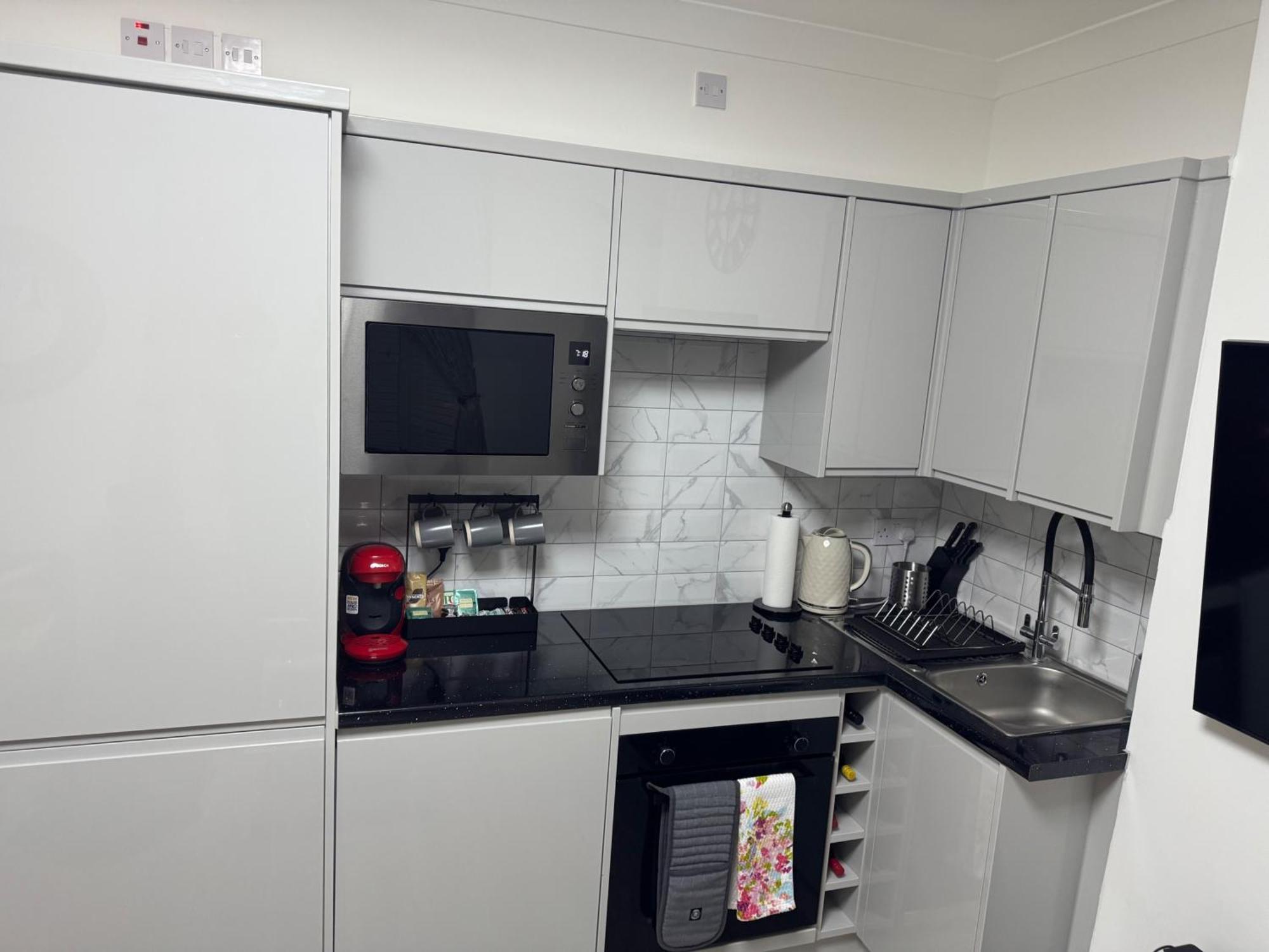Cozy 2br-5guests-near Attractions-garden Londres