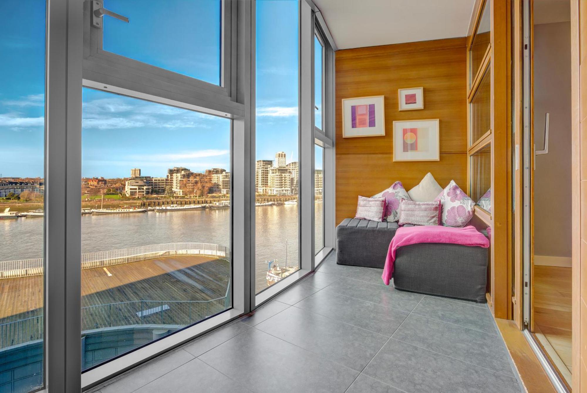 Cozy 1-bed Flat With Gym Access & Charming Vibe Appartement