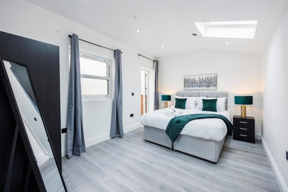 2 Bedroom Ground Floor In East Dulwich , Leisure , Ideal For Long Weekly & Monthly Offers Appartement