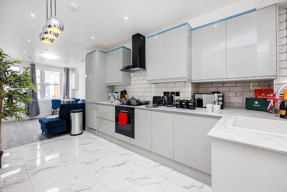 2 Bedroom Ground Floor In East Dulwich , Leisure , Ideal For Long Weekly & Monthly Offers Appartement Londen