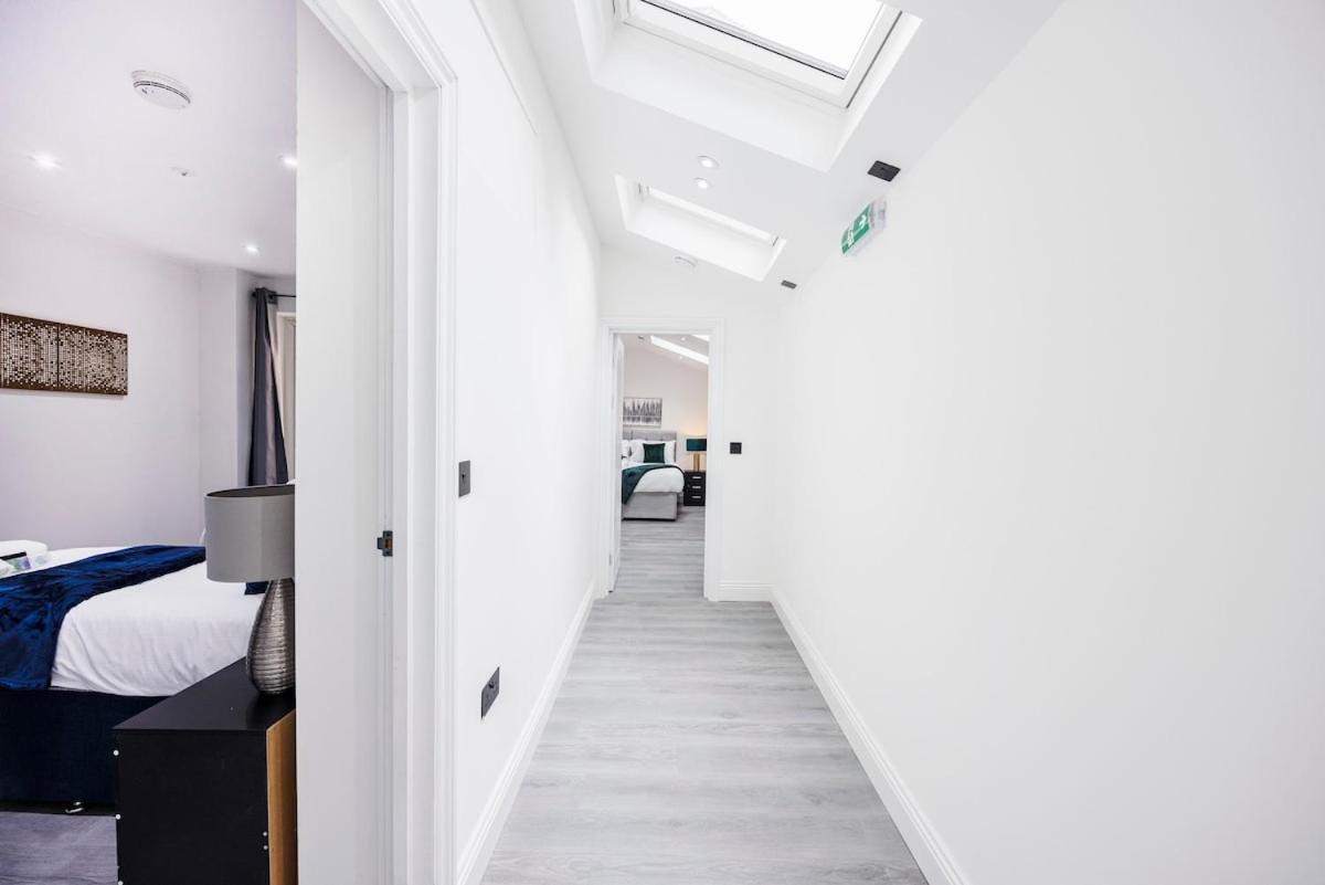 2 Bedroom Ground Floor In East Dulwich , Leisure , Ideal For Long Weekly & Monthly Offers Appartement *