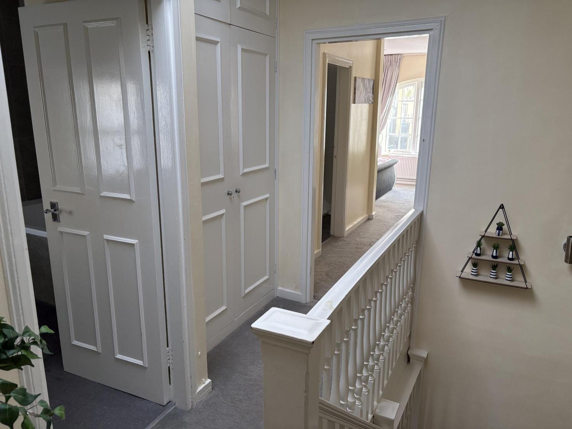 5 Bedroom 4 Bathroom 1 Reception House In Marylebone W1 Londen