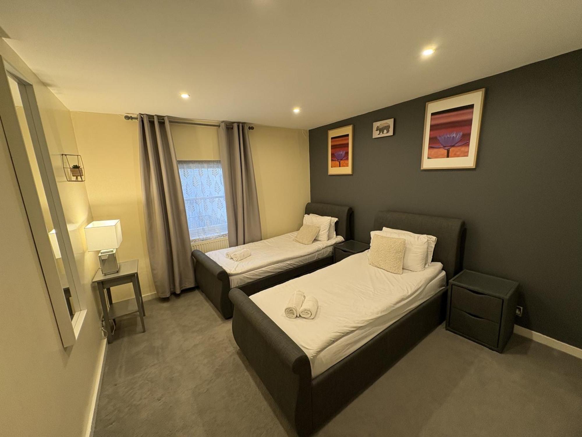 5 Bedroom 4 Bathroom 1 Reception House In Marylebone W1 * Londen