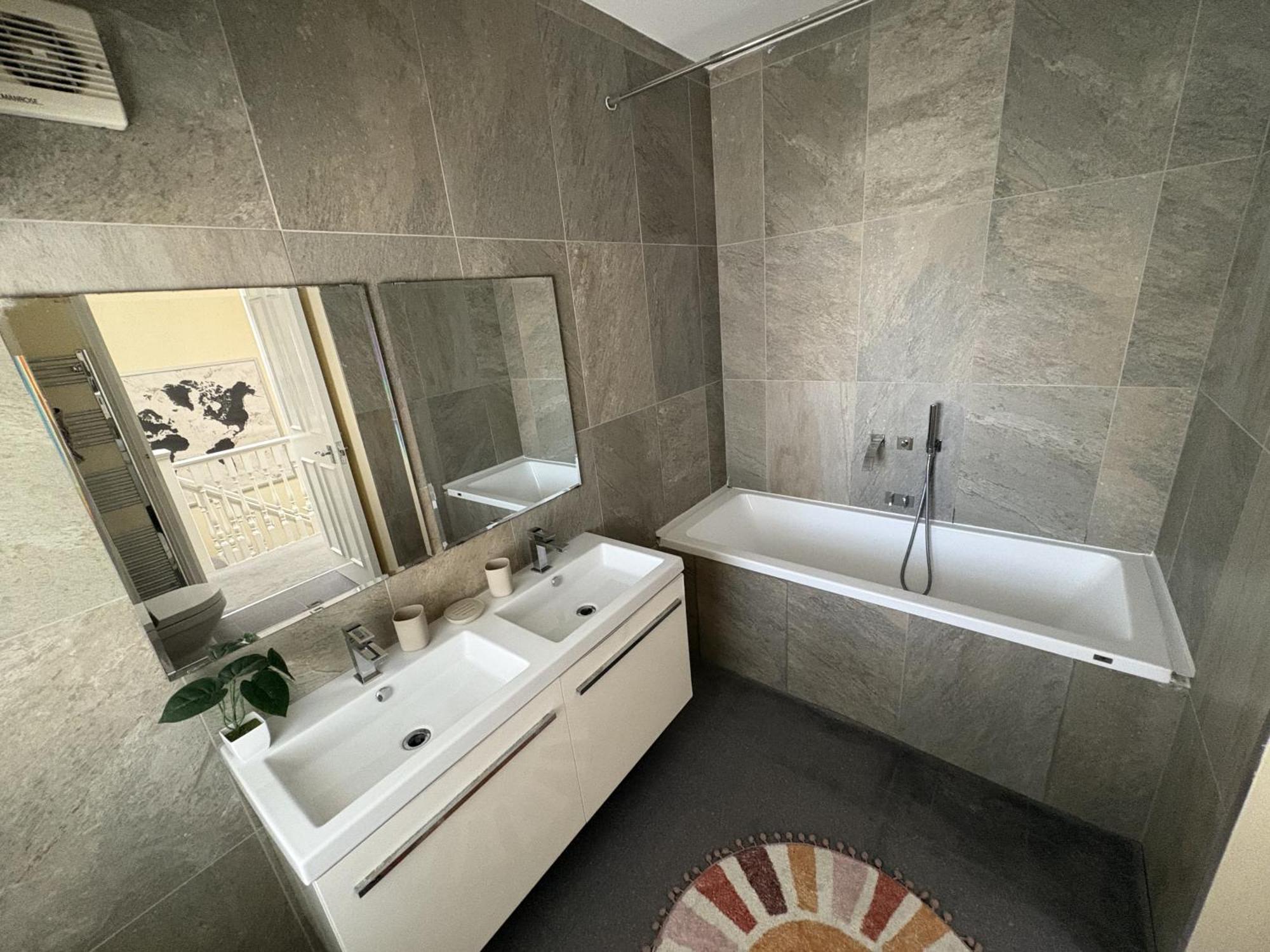 5 Bedroom 4 Bathroom 1 Reception House In Marylebone W1 Appartement