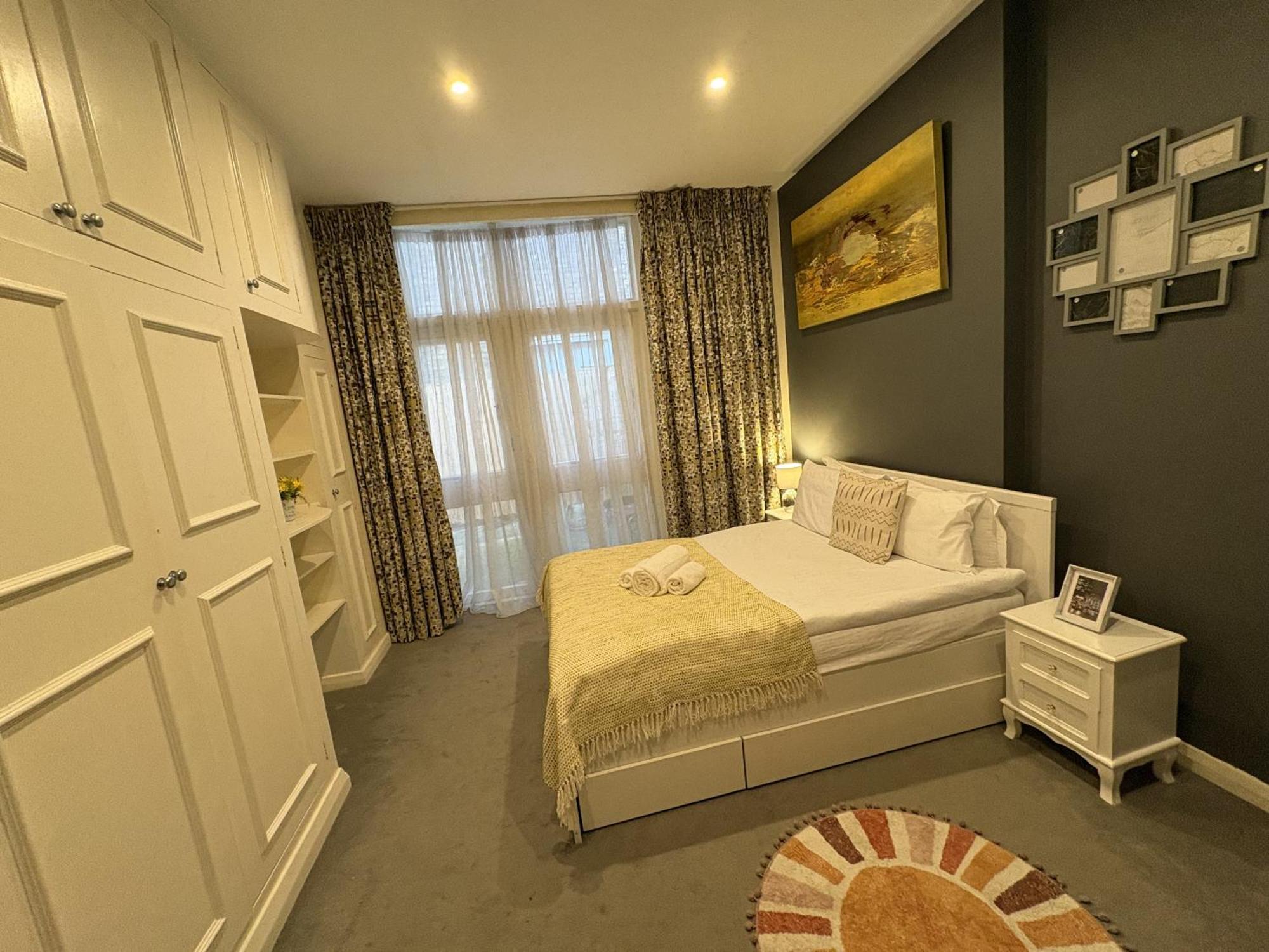 Appartement 5 Bedroom 4 Bathroom 1 Reception House In Marylebone W1 Londen