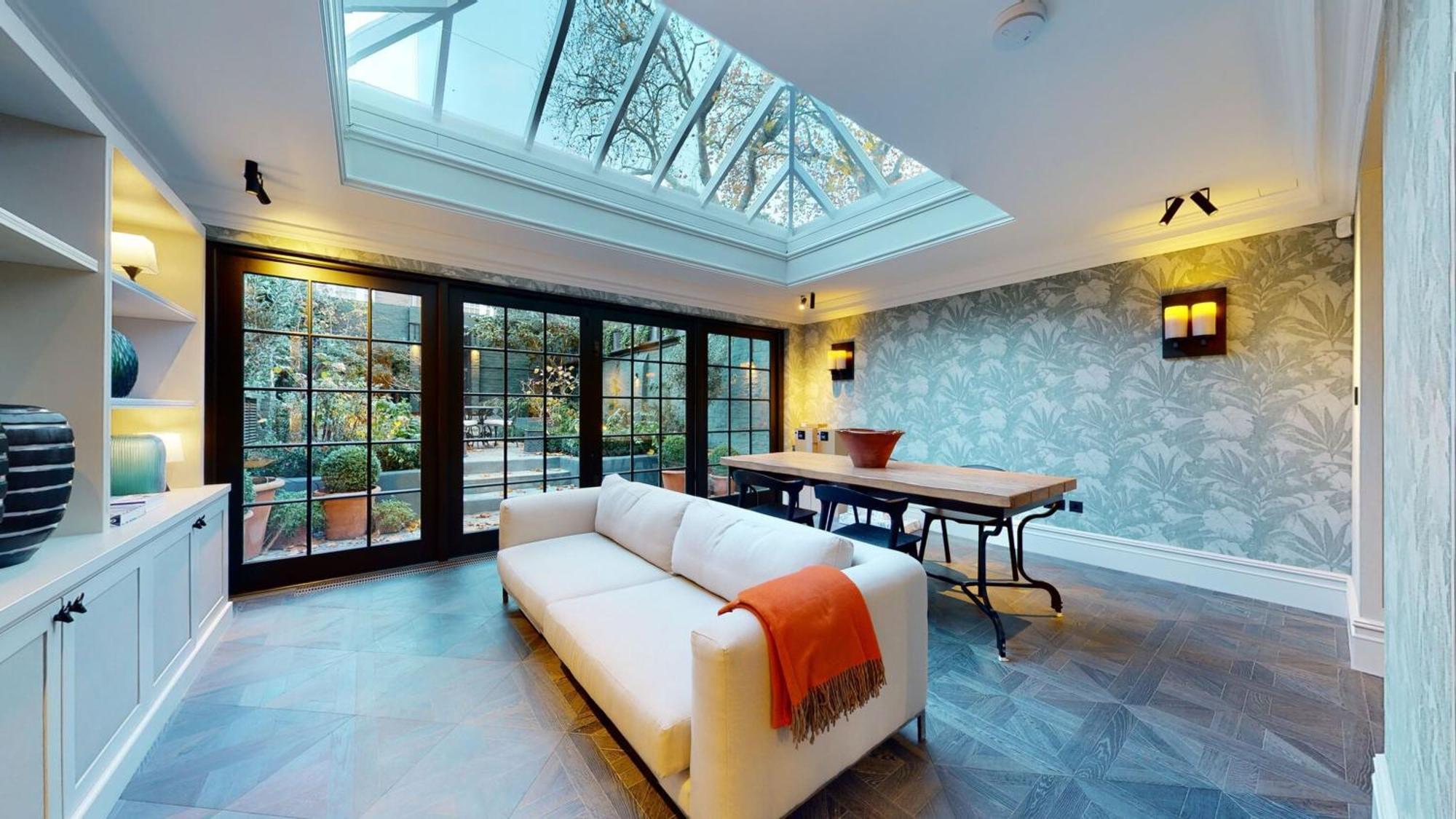 37 Cadogan Place Exquisite Maisonette * Londres