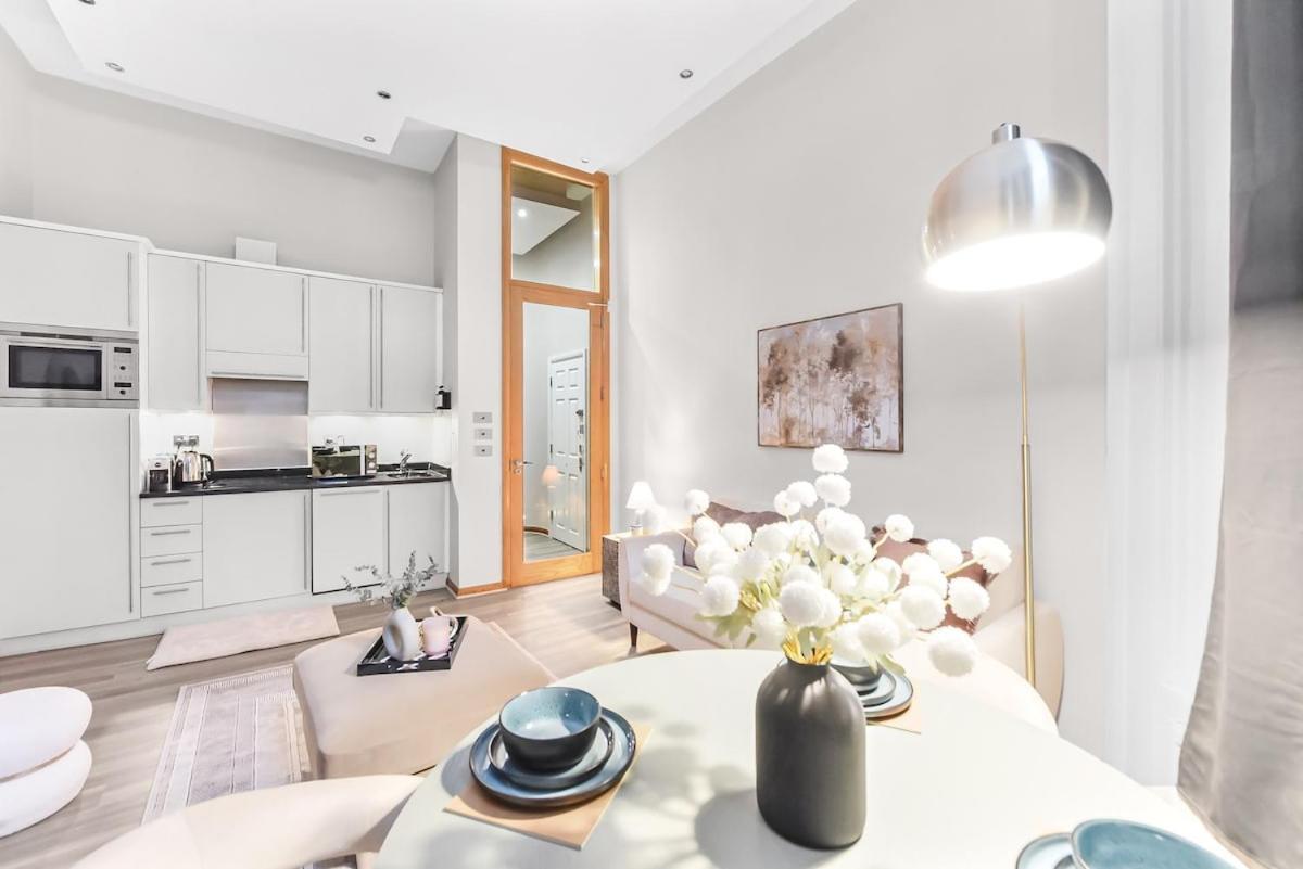 Lux Sleep 4 Flat In Earls Court Londres