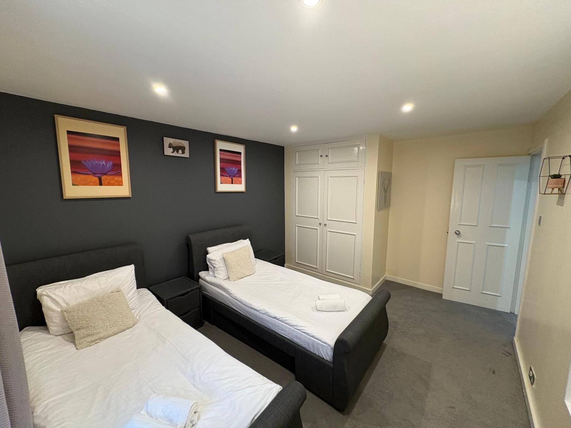 5 Bedroom 4 Bathroom 1 Reception House In Marylebone W1 Londres