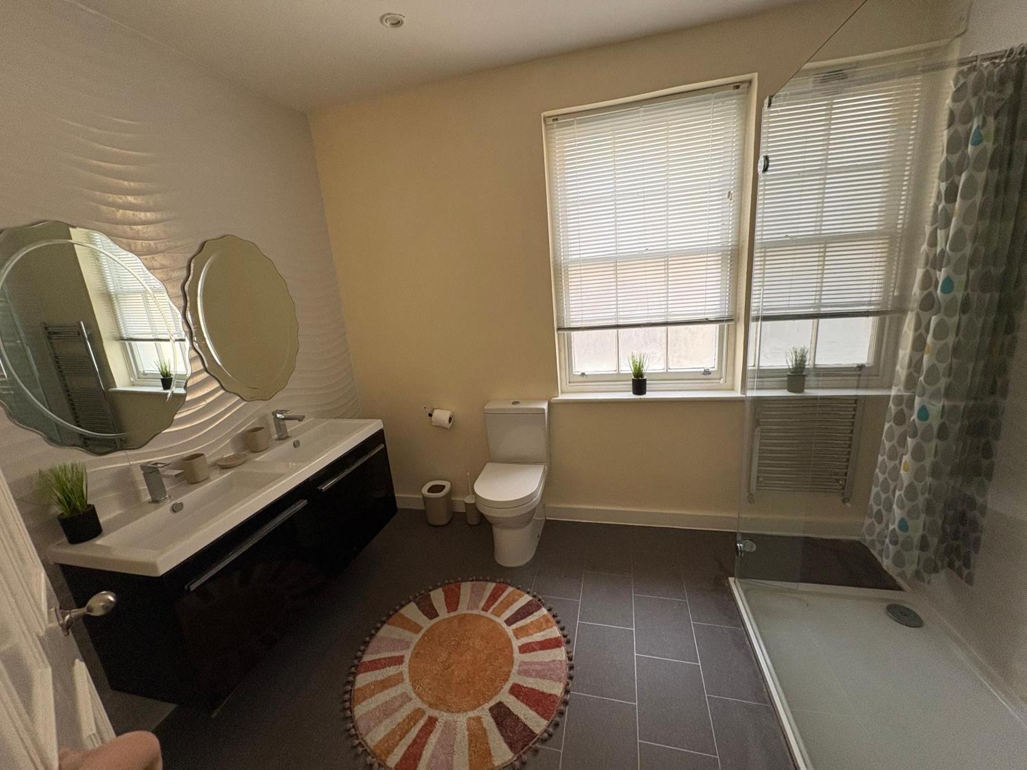 Appartement 5 Bedroom 4 Bathroom 1 Reception House In Marylebone W1