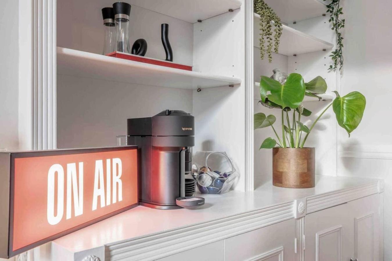 Cosy 2-bed In Earls Court Appartement