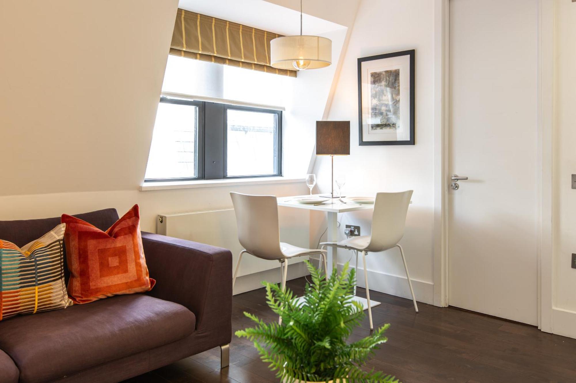 Comfortable 1br Flat Near Monument Station! Londres