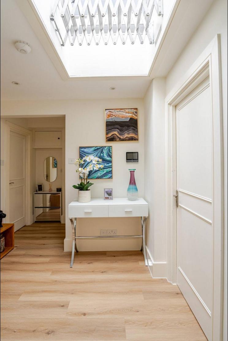 Floor Luxury Penthouse - Sleeps 6 Londen