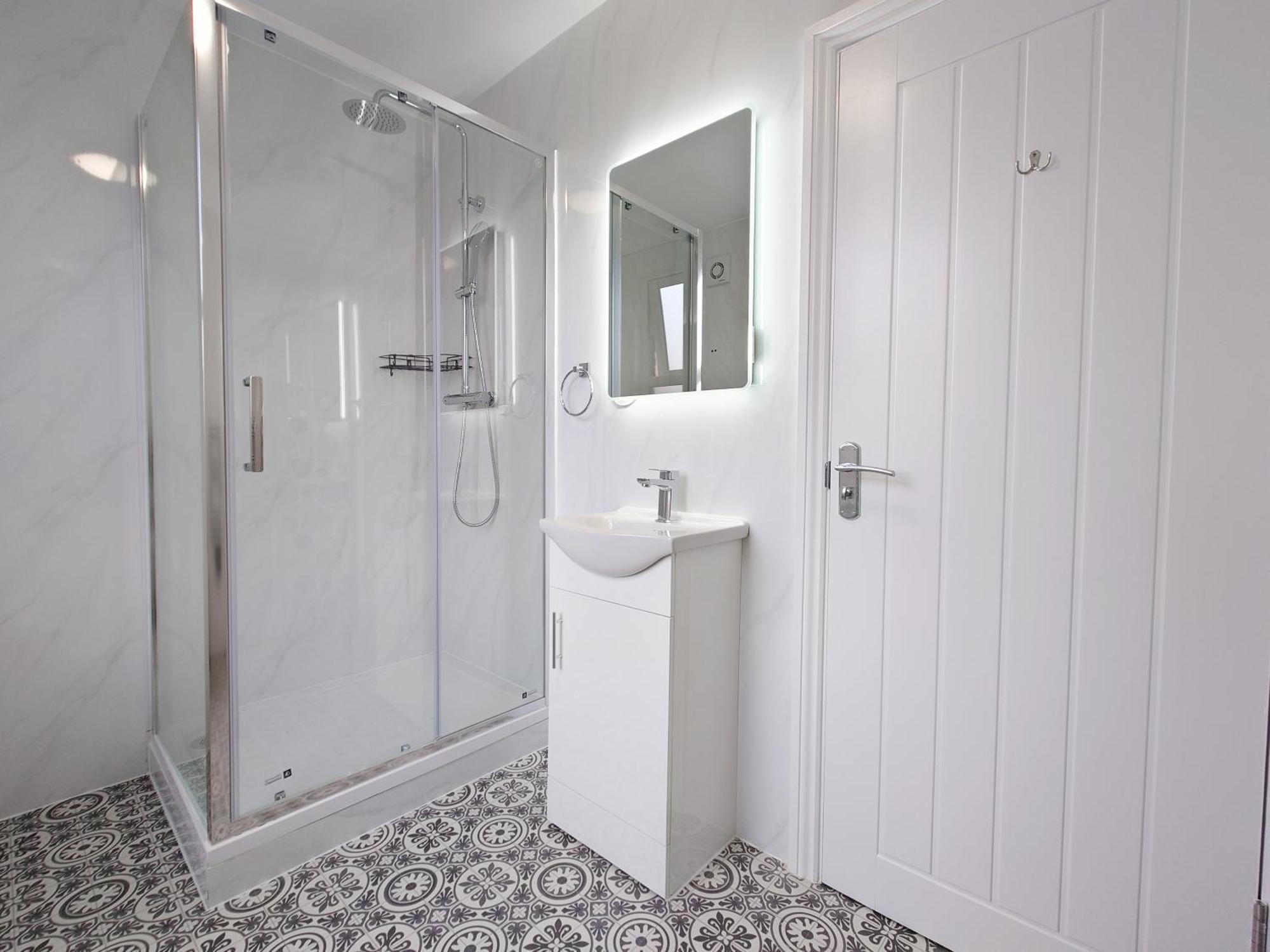 Appartement Centra High Road *