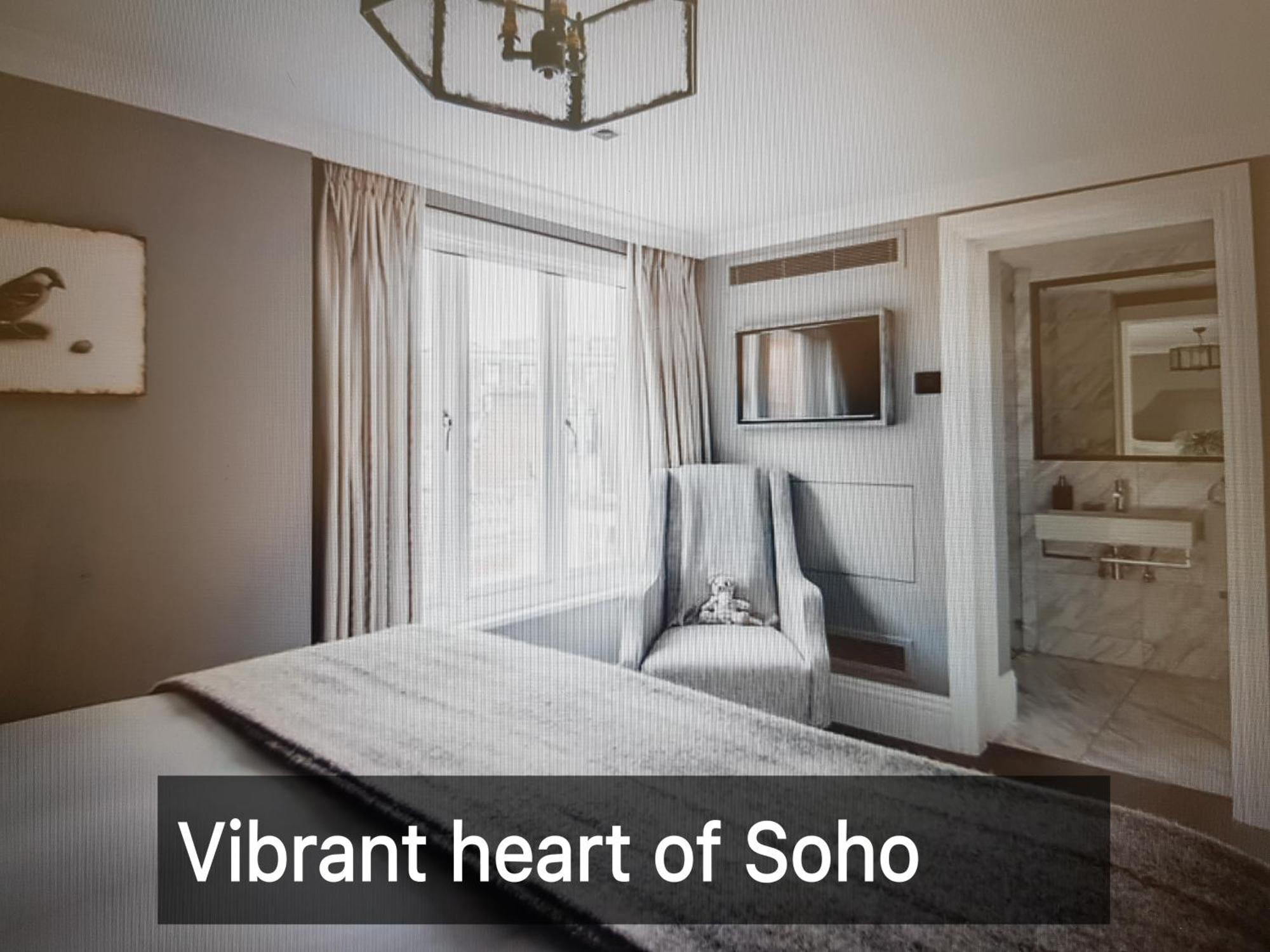 Vibrant Heart Of Soho *