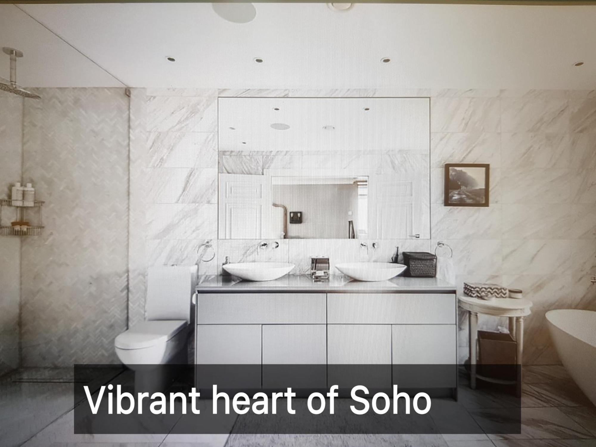 Vibrant Heart Of Soho Londres