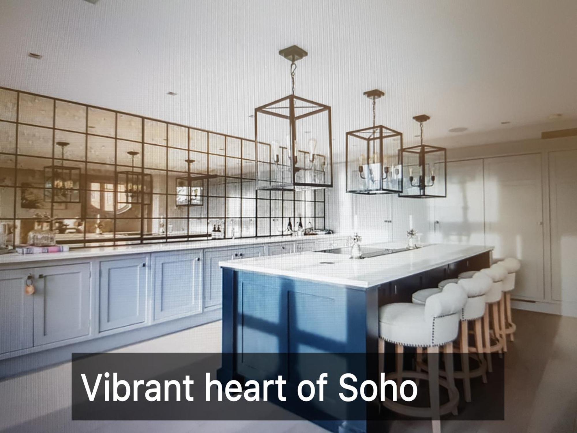 Vibrant Heart Of Soho * Londres