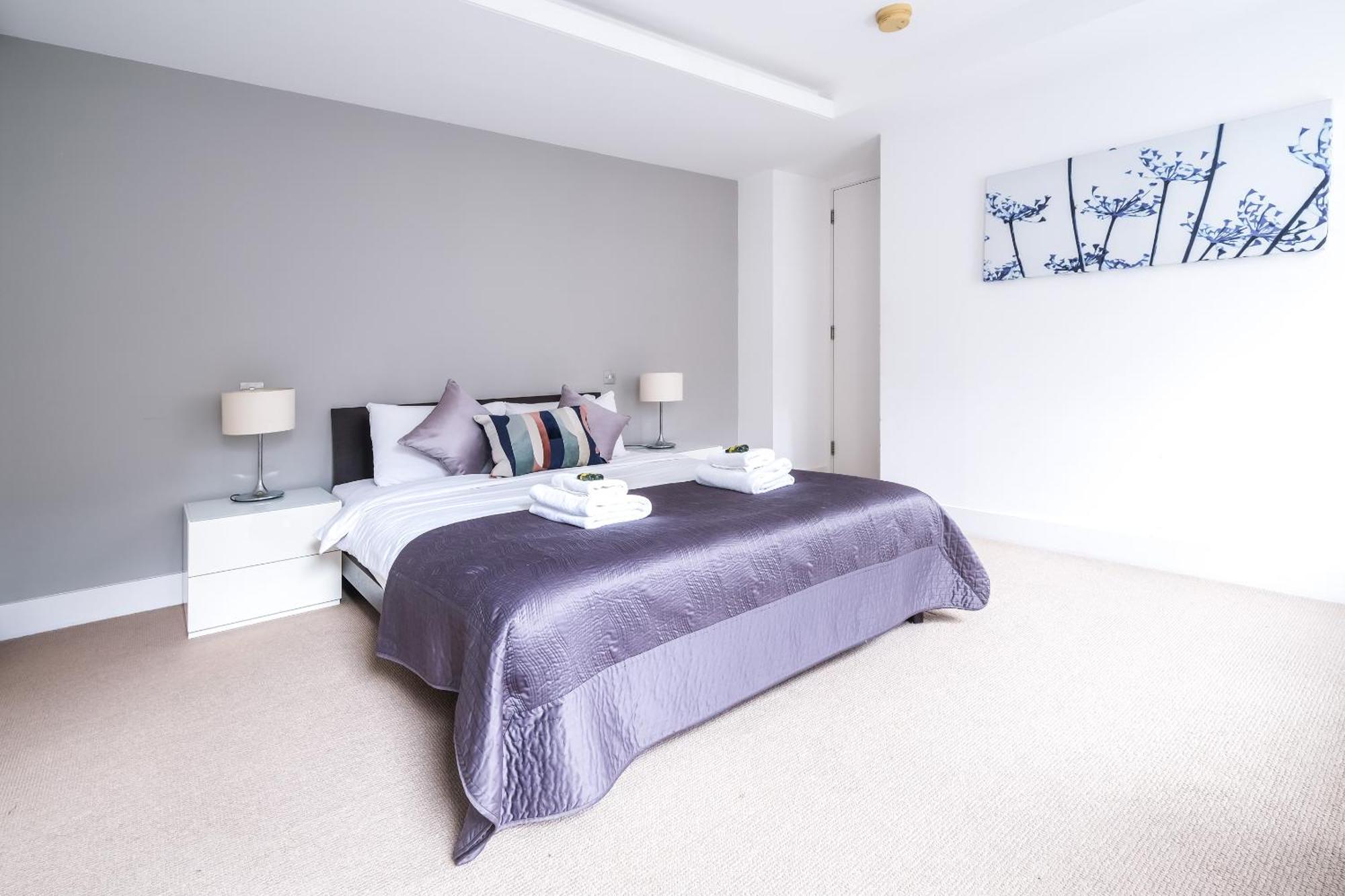 Charming 1br, 2min From Monument Station! *