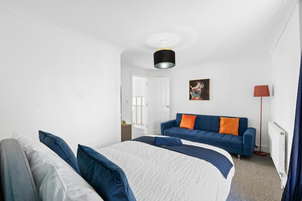 Canary Wharf - Contractors - 4 Bed *