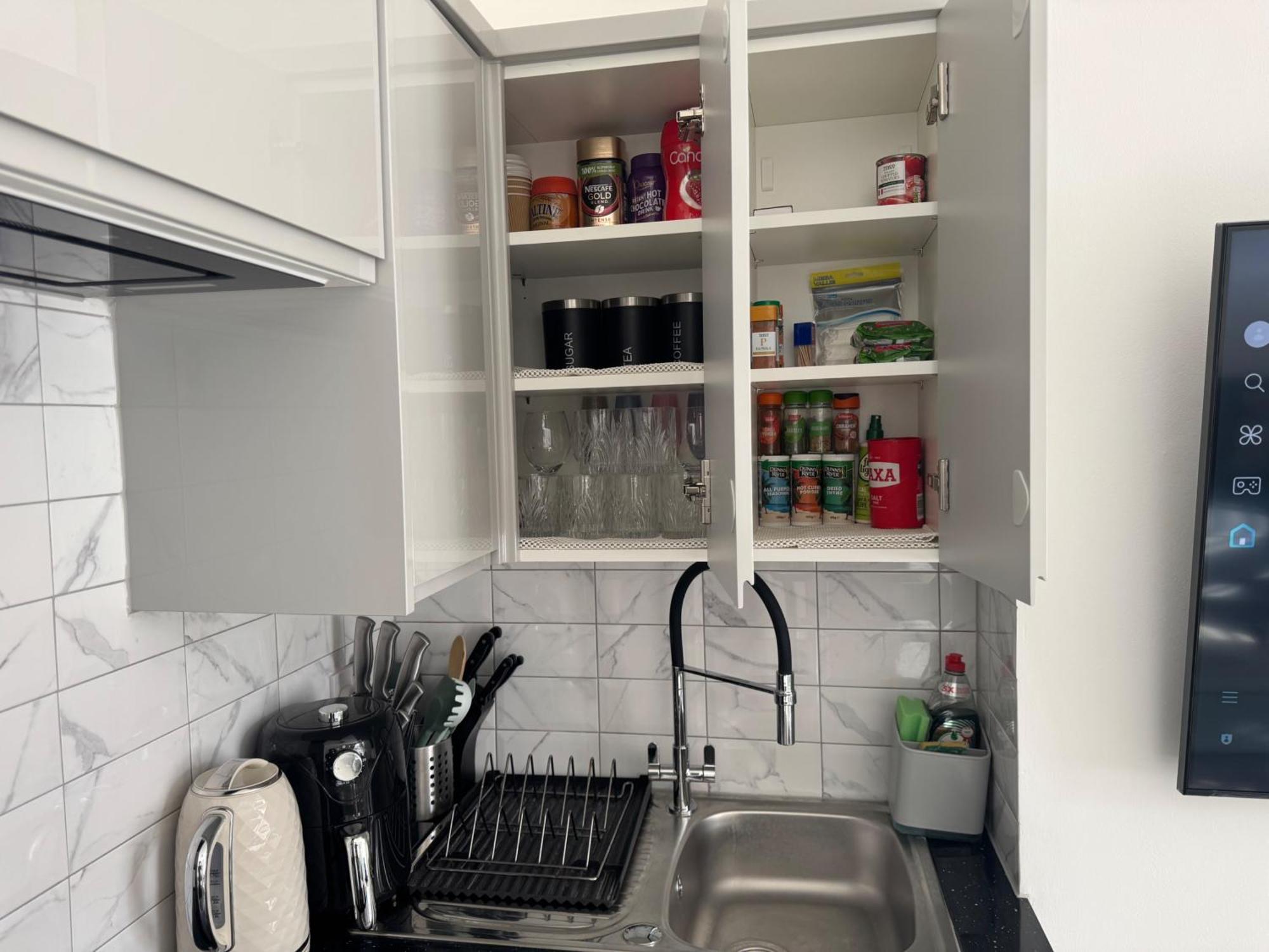 Cozy 2br-5guests-near Attractions-garden Londres