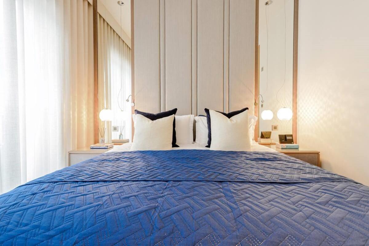 Award Winning Interior Designed Luxurious Mews In Knightsbridge * Londres