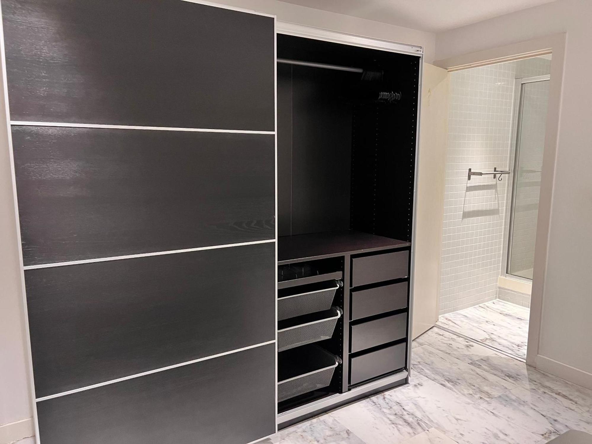 Deluxe Entire With 2x Bedrooms, 2x Bathrooms And A Big Living In The Olympic Park And Westfield At Stratford