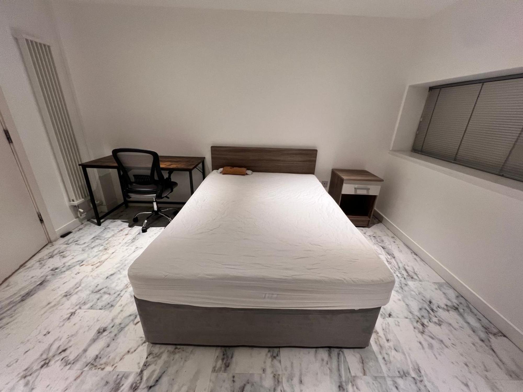 Deluxe Entire With 2x Bedrooms, 2x Bathrooms And A Big Living In The Olympic Park And Westfield At Stratford Appart hôtel Londres