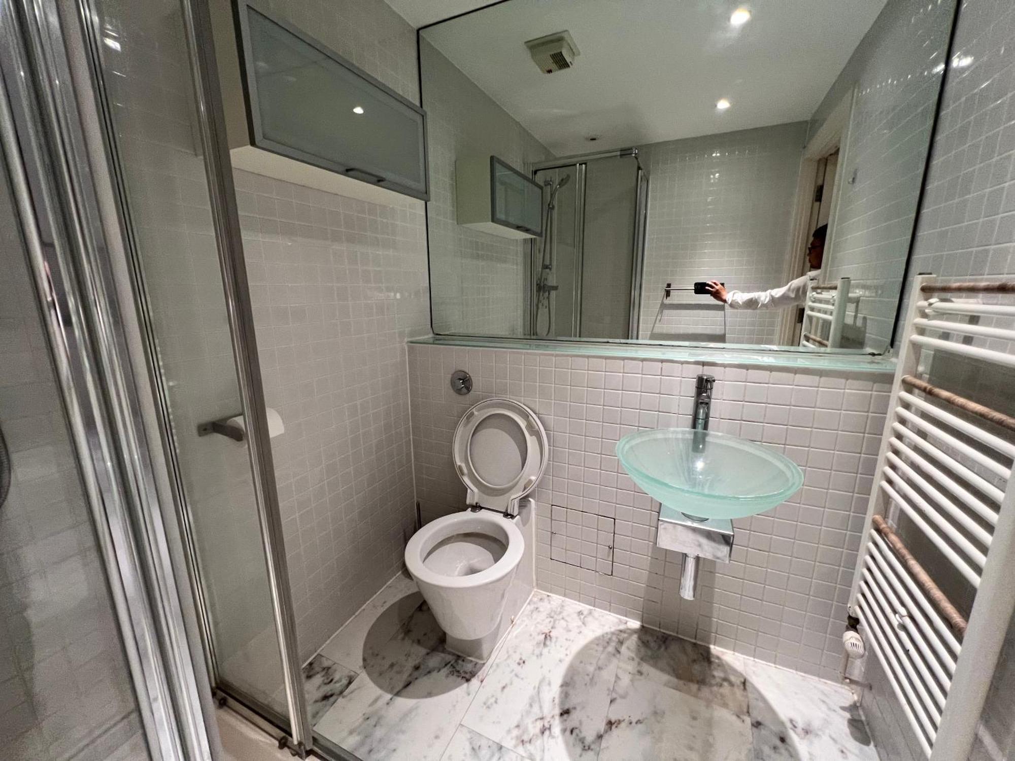 Deluxe Entire With 2x Bedrooms, 2x Bathrooms And A Big Living In The Olympic Park And Westfield At Stratford Appart hôtel