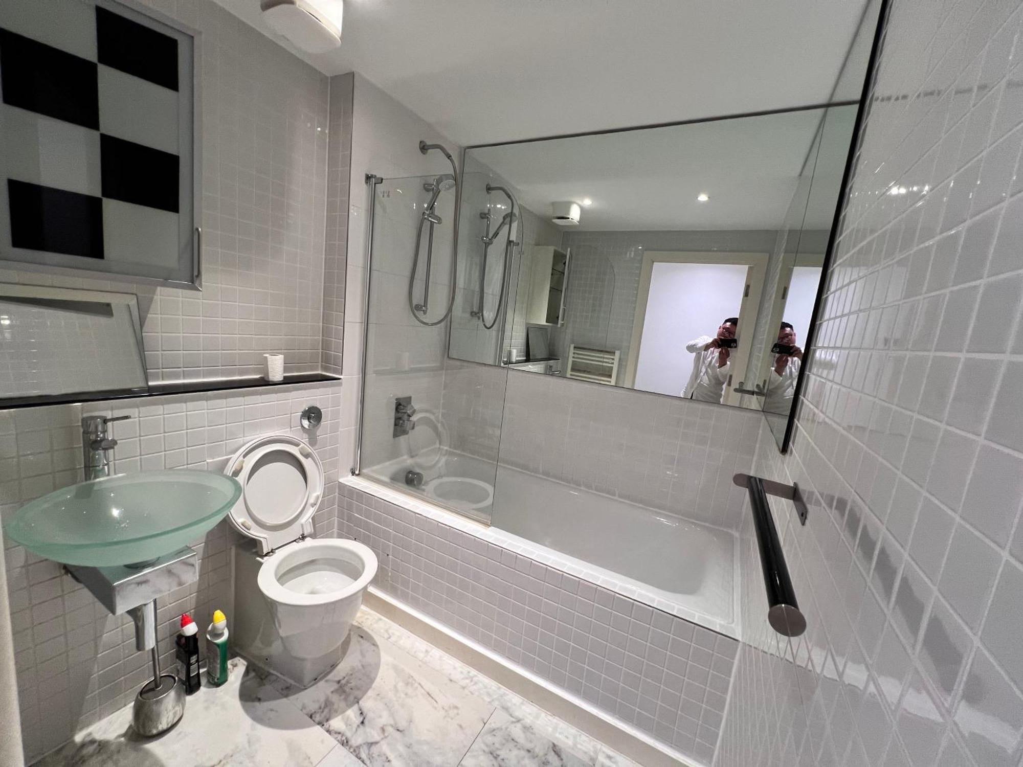 Appart hôtel Deluxe Entire With 2x Bedrooms, 2x Bathrooms And A Big Living In The Olympic Park And Westfield At Stratford *
