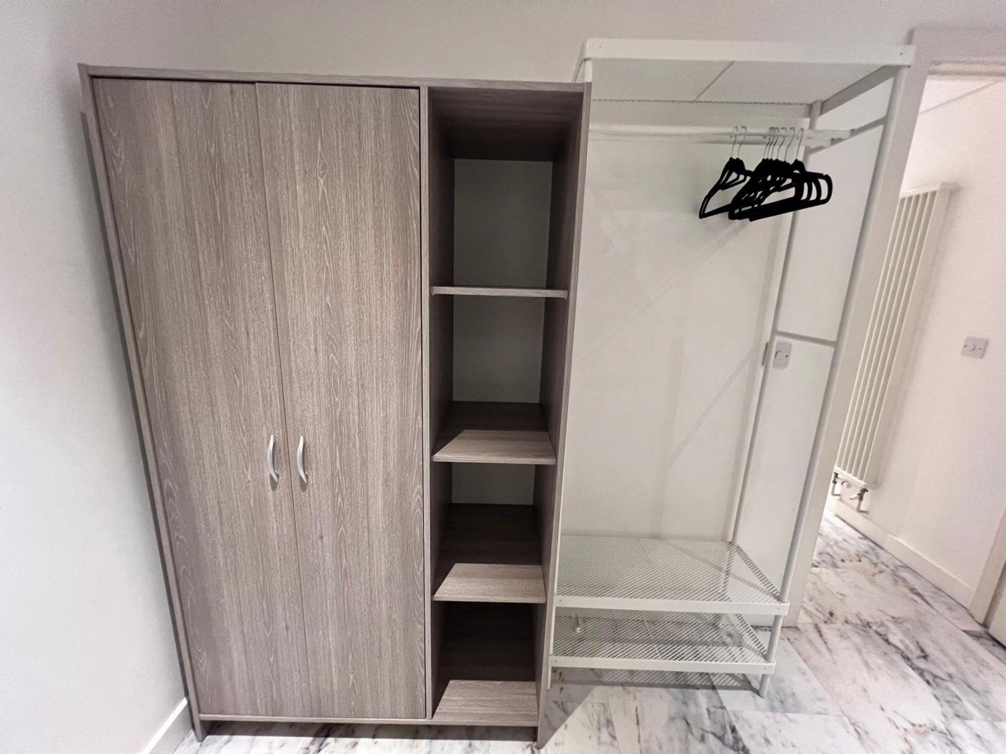 Deluxe Entire With 2x Bedrooms, 2x Bathrooms And A Big Living In The Olympic Park And Westfield At Stratford Londres